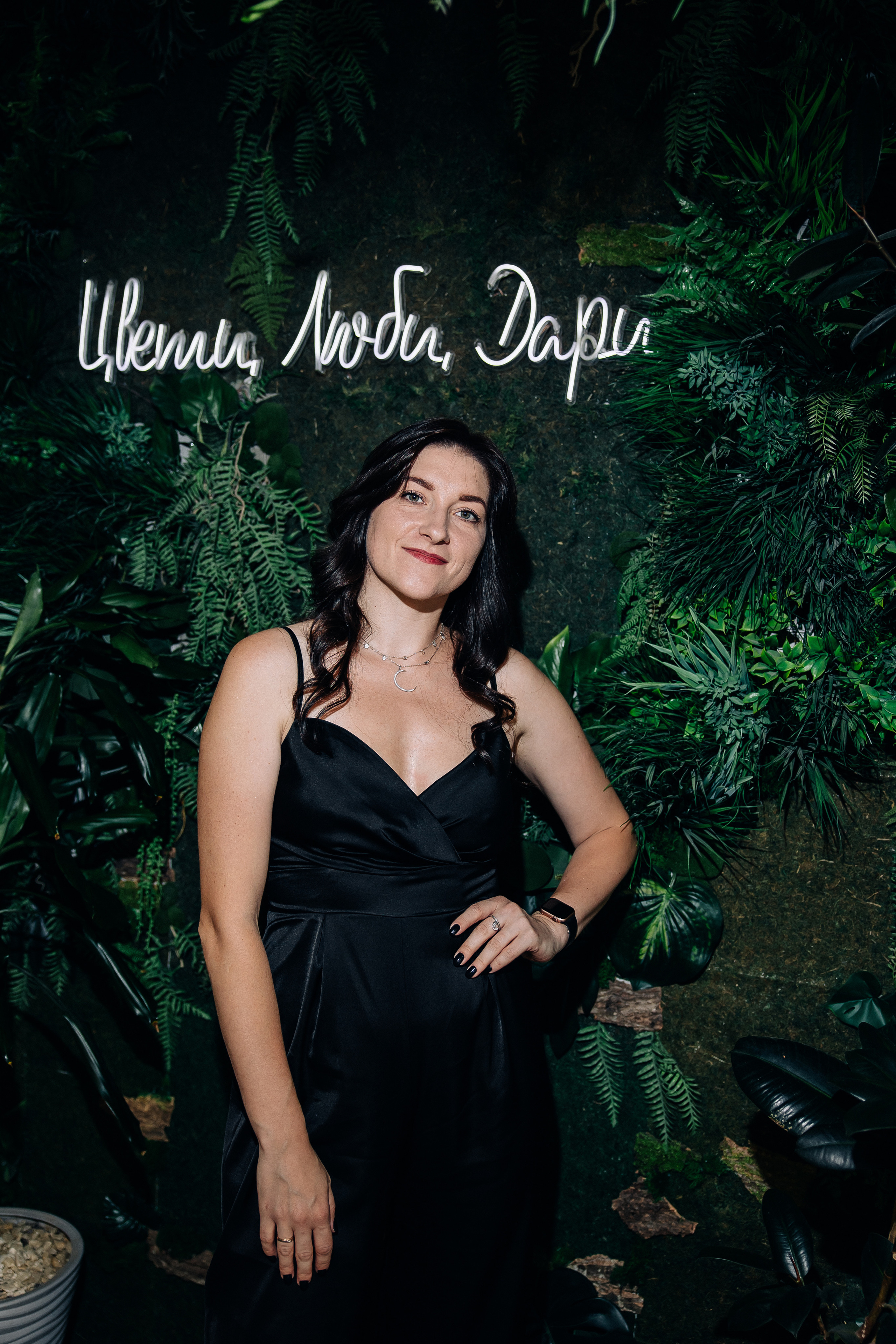 Потрясающий день рожденья Цветочного пространства IVA. Свадебный и семейный фотограф в Воронеже Свиридова Евгения