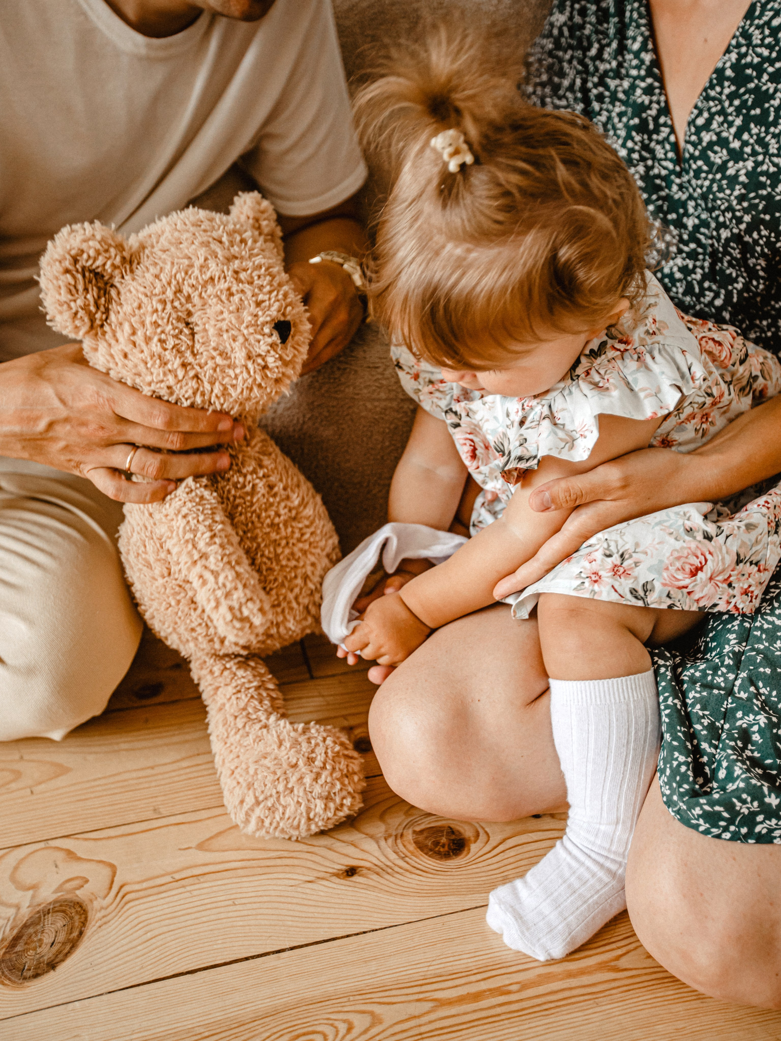 Кирочке 1 годик -Фотостудия Light room- Лайтрум -Ленина 38а. Семейный и детский фотограф в  г. Екатеринбурге Холодова Юлия