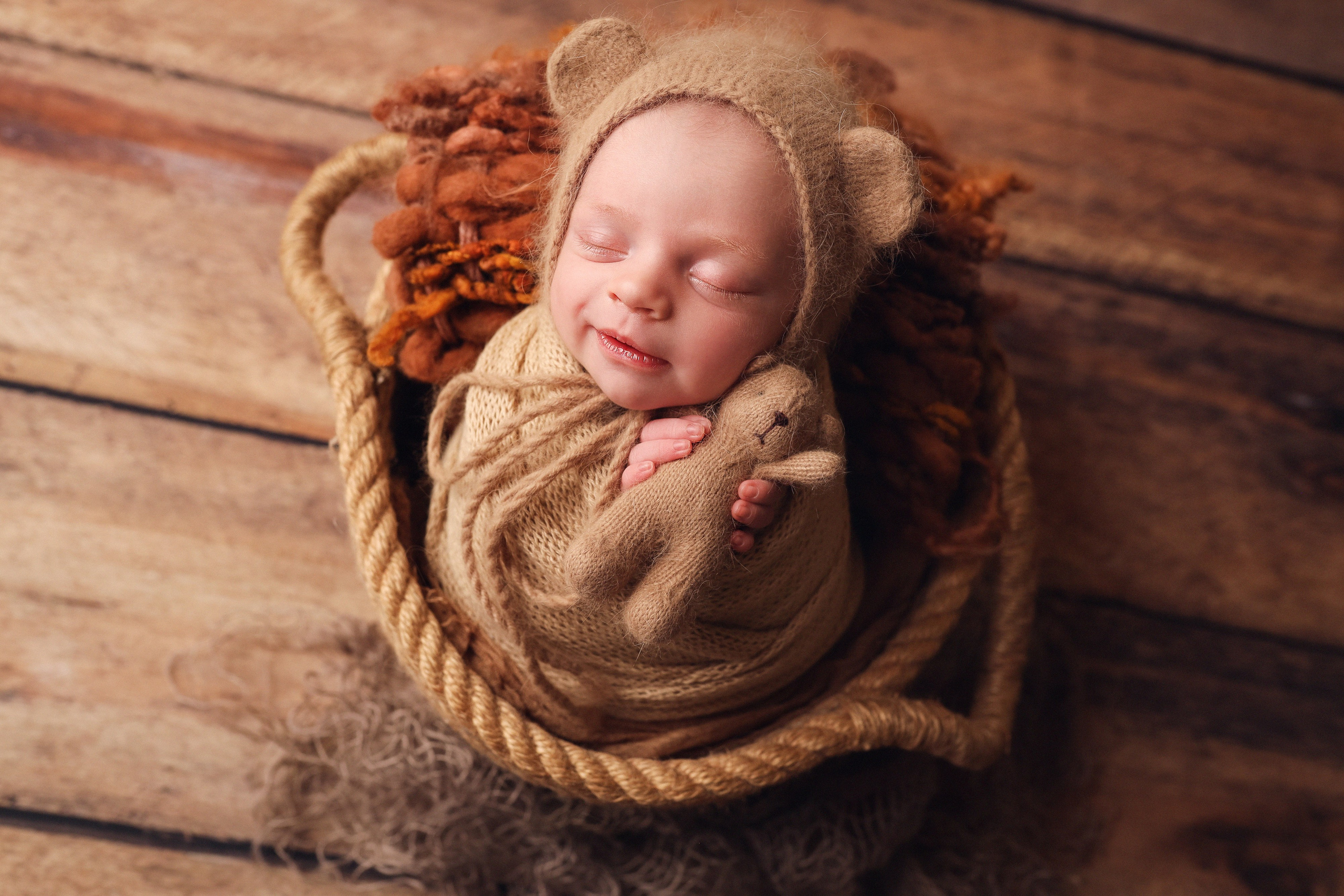 Новорожденные. Семейный фотограф и фотограф новорожденных в Санкт-Петербурге Алевтина