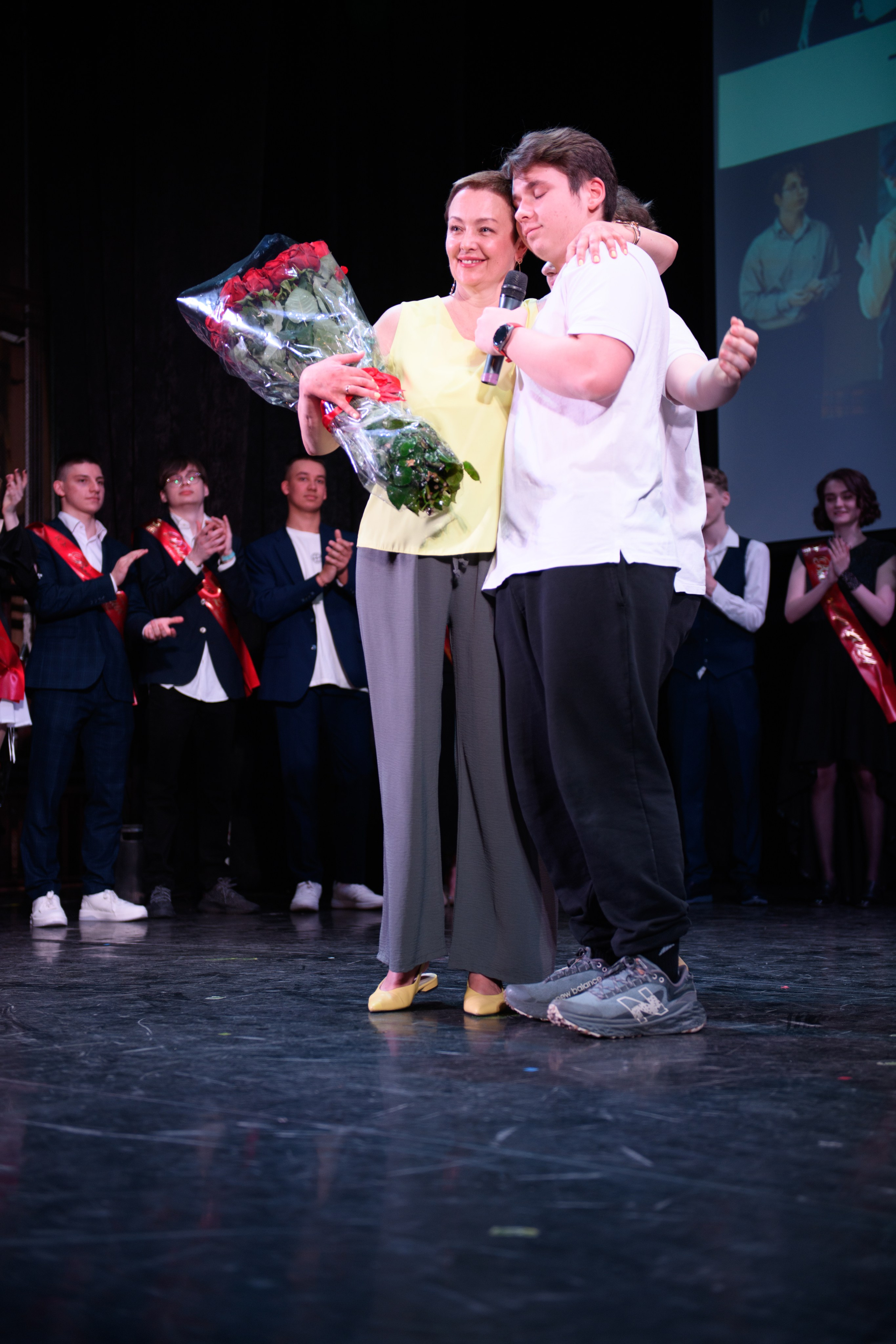 Фотосъёмка торжественного вечера выпускников. Организация и проведение фотосъемок в Санкт-Петербурге. Фотограф Смирягин Илья