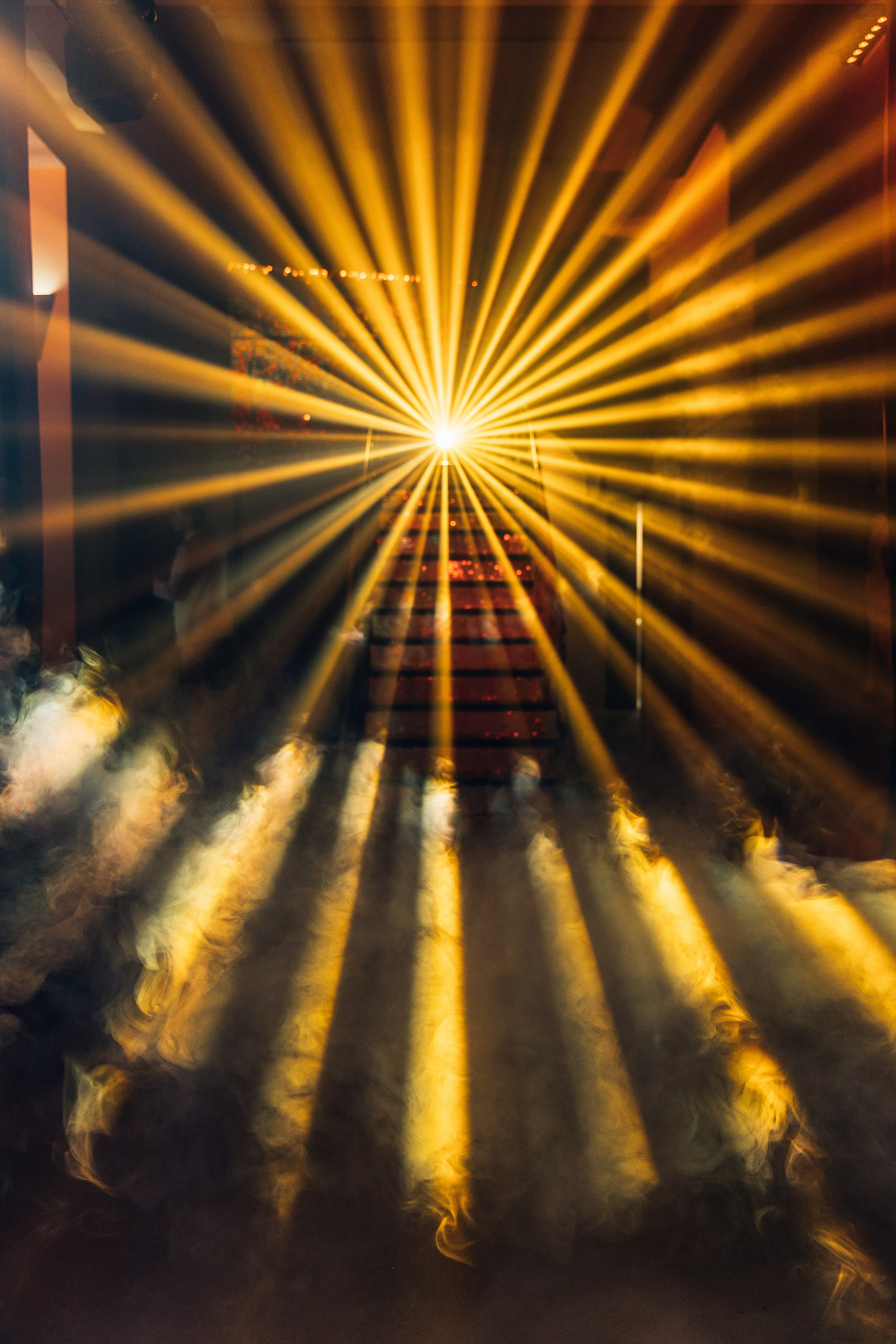 МЕГАДЕВИЧНИК 8 марта. Портфолио свадебного фотографа. Роман Каргаполов