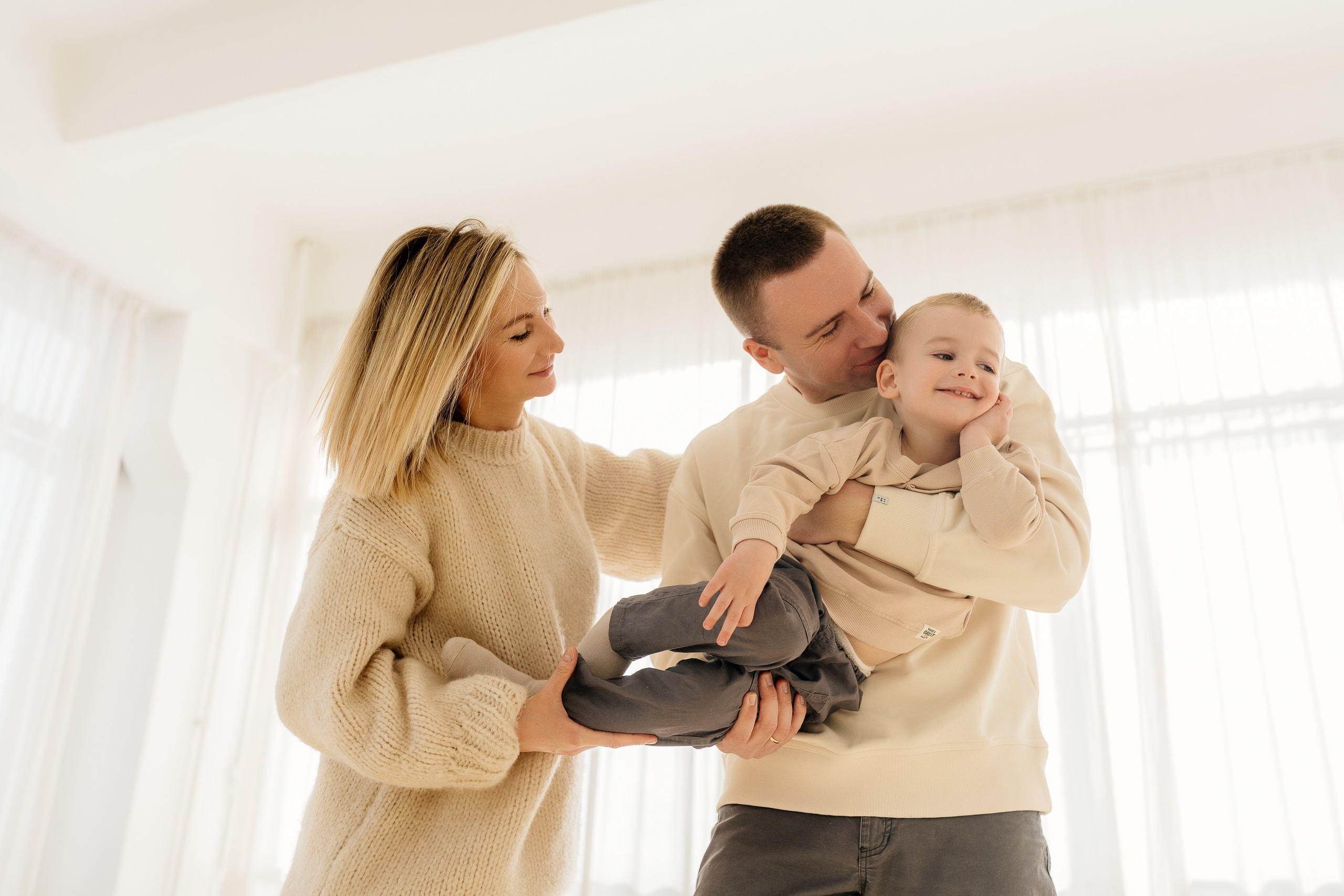 Ольга, Дмитрий и Ваня. Свадебный фотограф в Москве Анна Полушина