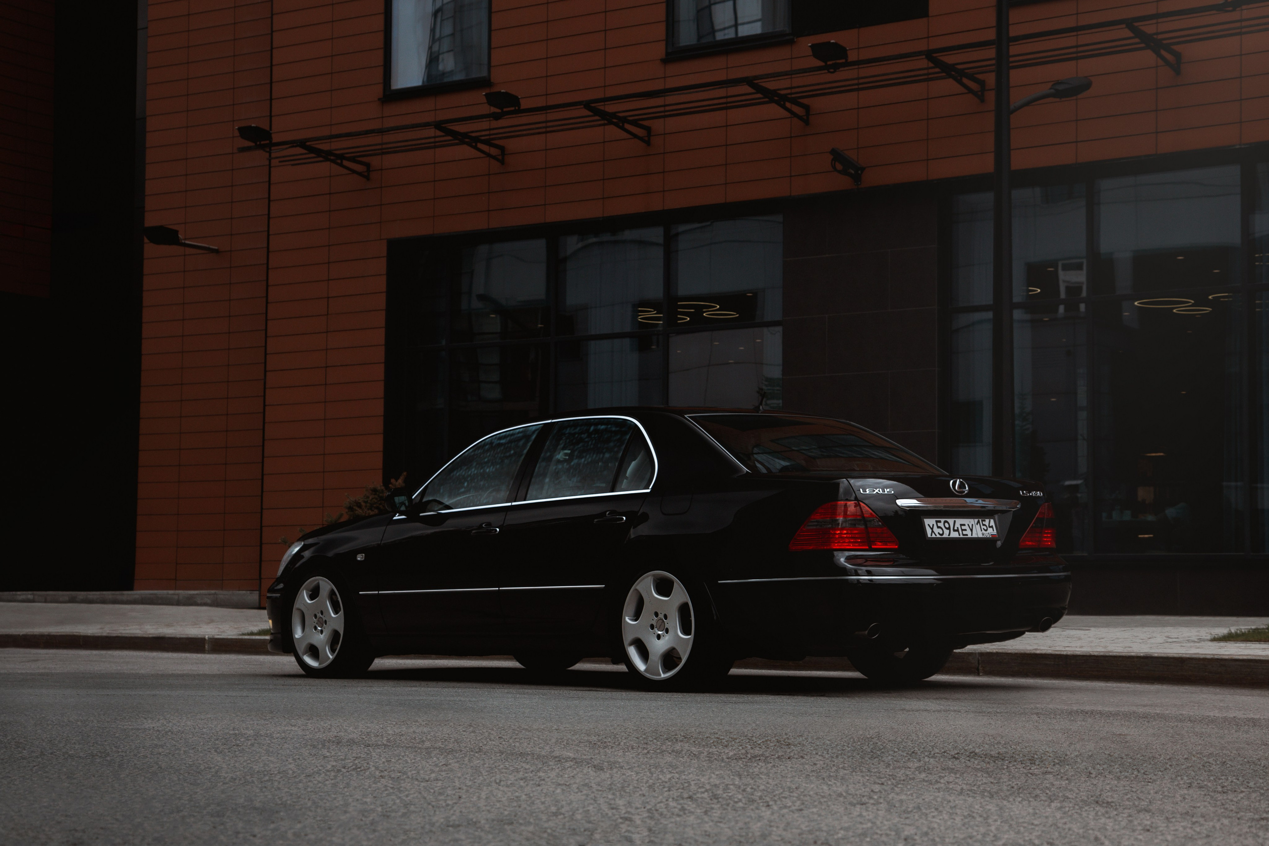 Lexus LS430. Автомобильный фотограф и видеограф в Новосибирске|Александра Косухина