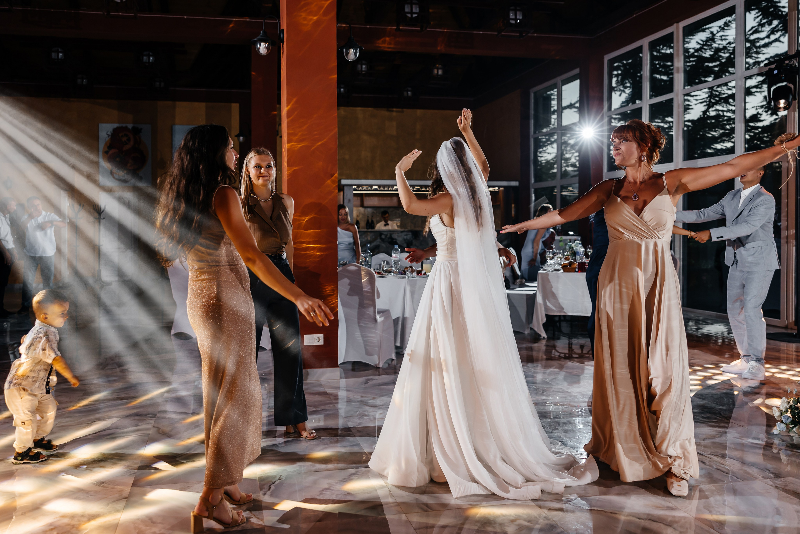 Анонс свадьбы Юлии и Александра. Свадебный фотограф в Крыму и Севастополе Ольга Баскакова