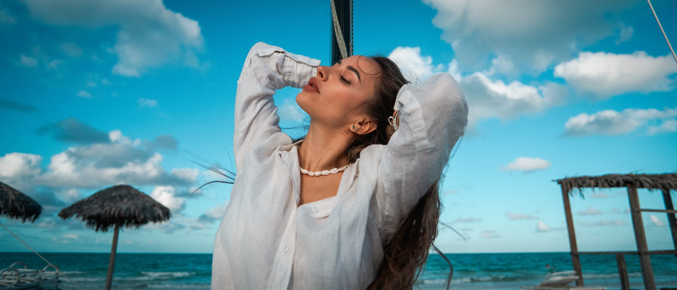 загадочные отражения в объективе опытного фотографа, фотография как форма искусства и выражения эмоций, фотография как способ зафиксировать мгновение вечности, фотография как сюжетное искусство, мелодия цвета, взгляд изнутри, фотопроект в Турции, фотографирую моменты, лучший в своем деле фотограф