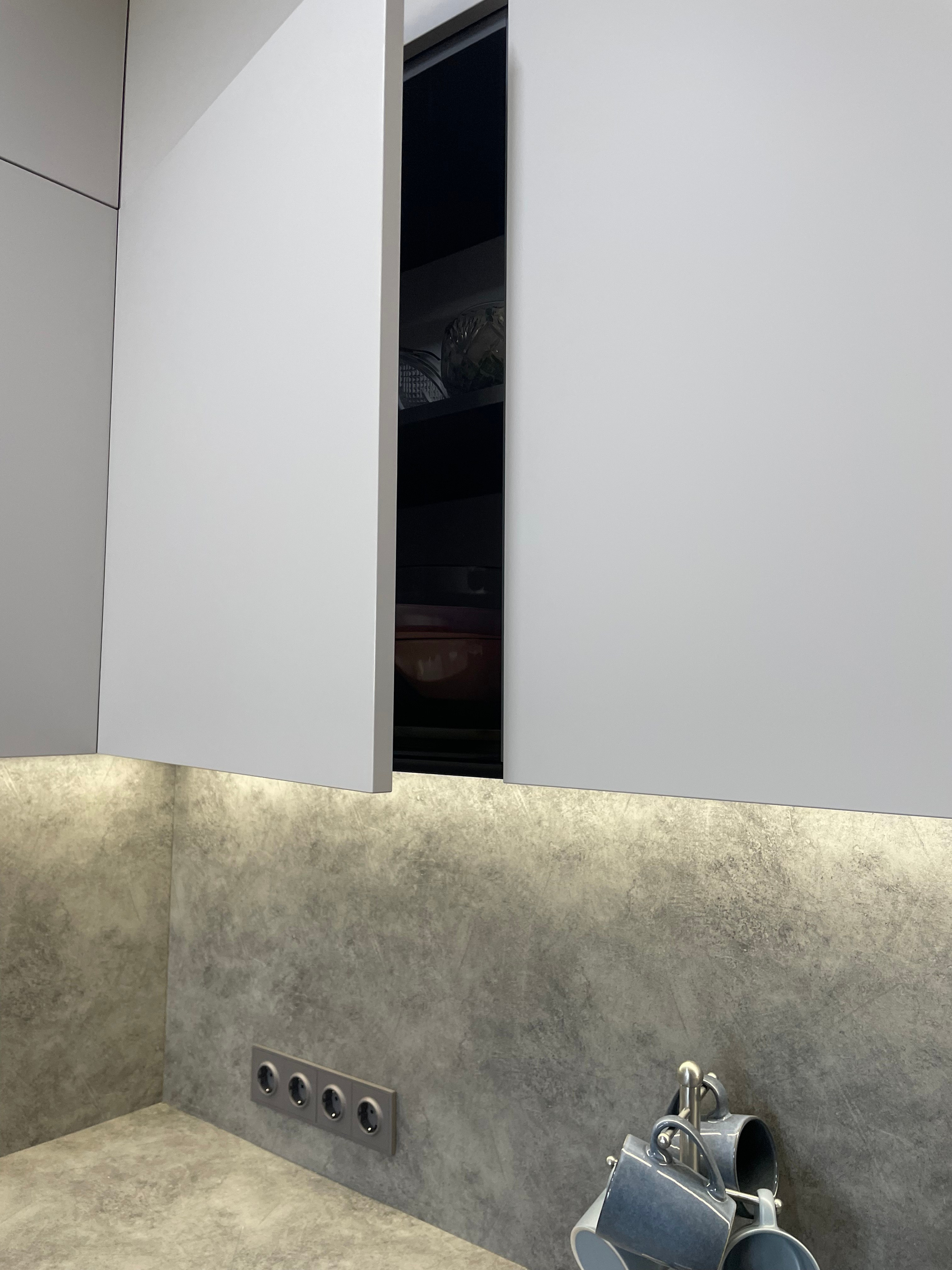 ЖК Парк Столиц. Дизайнер Инна Сидамон-Эристави. Мебель на заказ