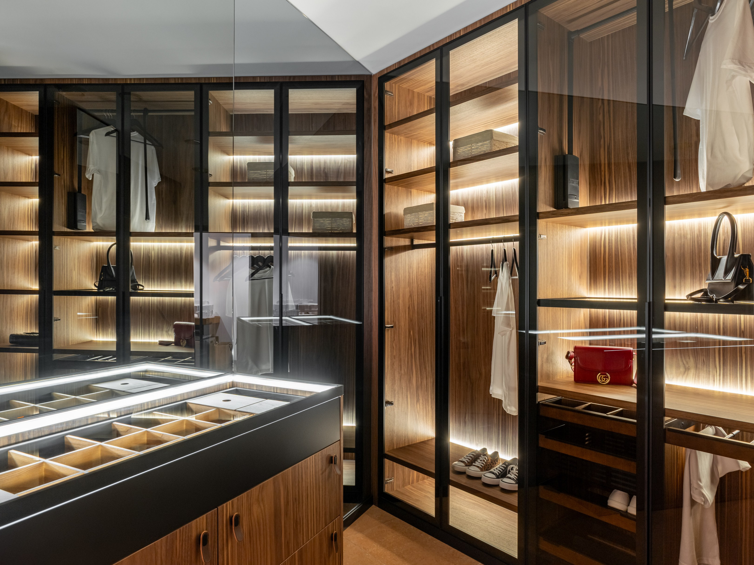 Гардеробная. Мебель на заказ