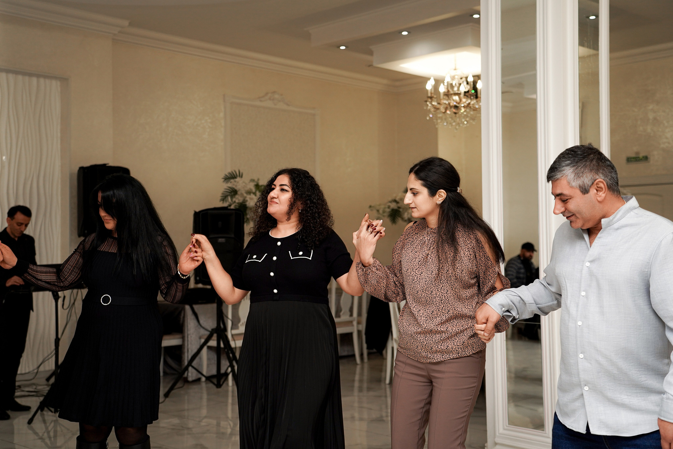 Сватовство. Свадебный фотограф в Ростове-на-Дону. Таинство Крещения и Венчания, семейные фотосессии. Алёна Чёботова