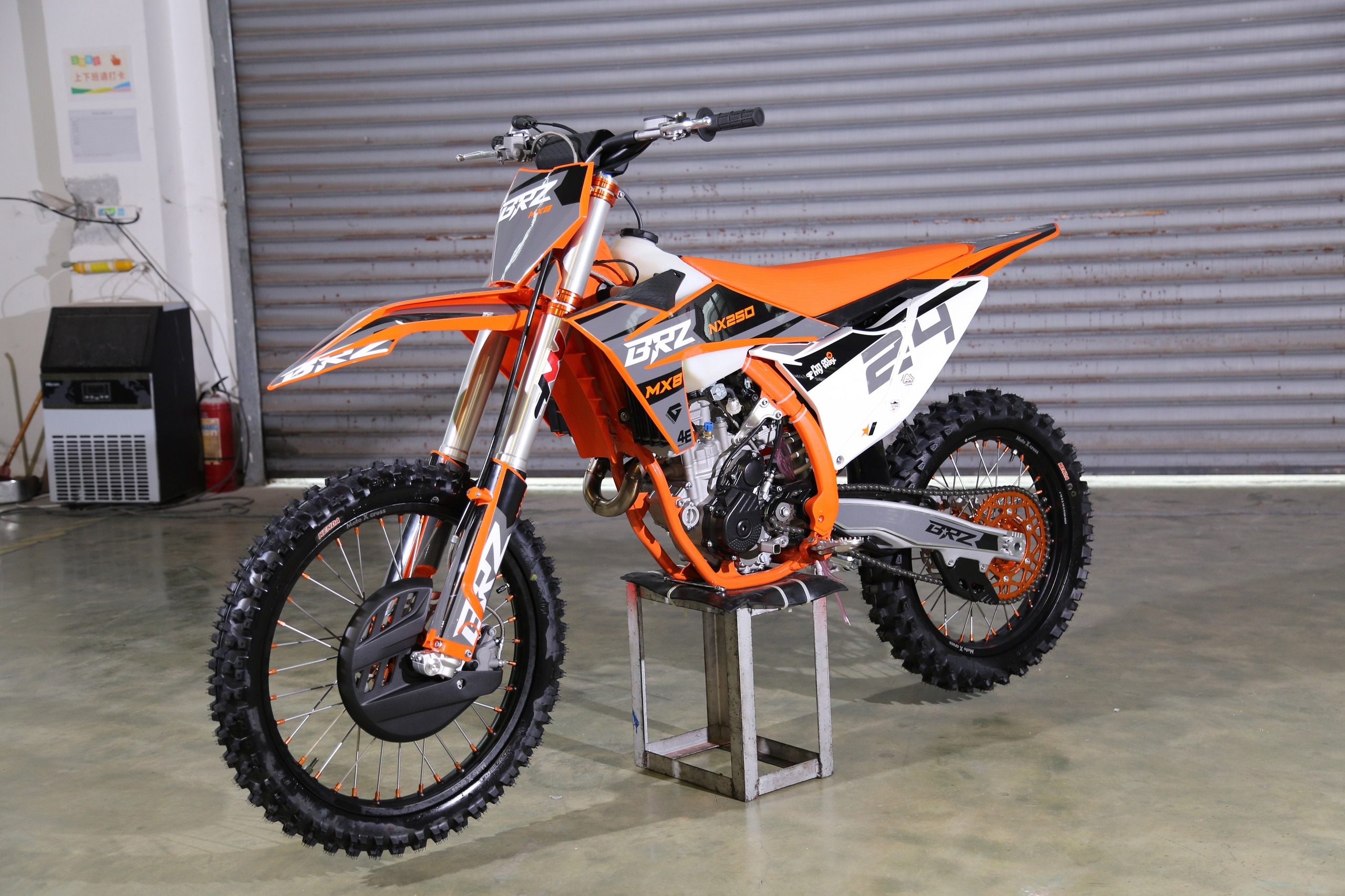 Products&Jewerly. Ретушёр Анна Колмакова