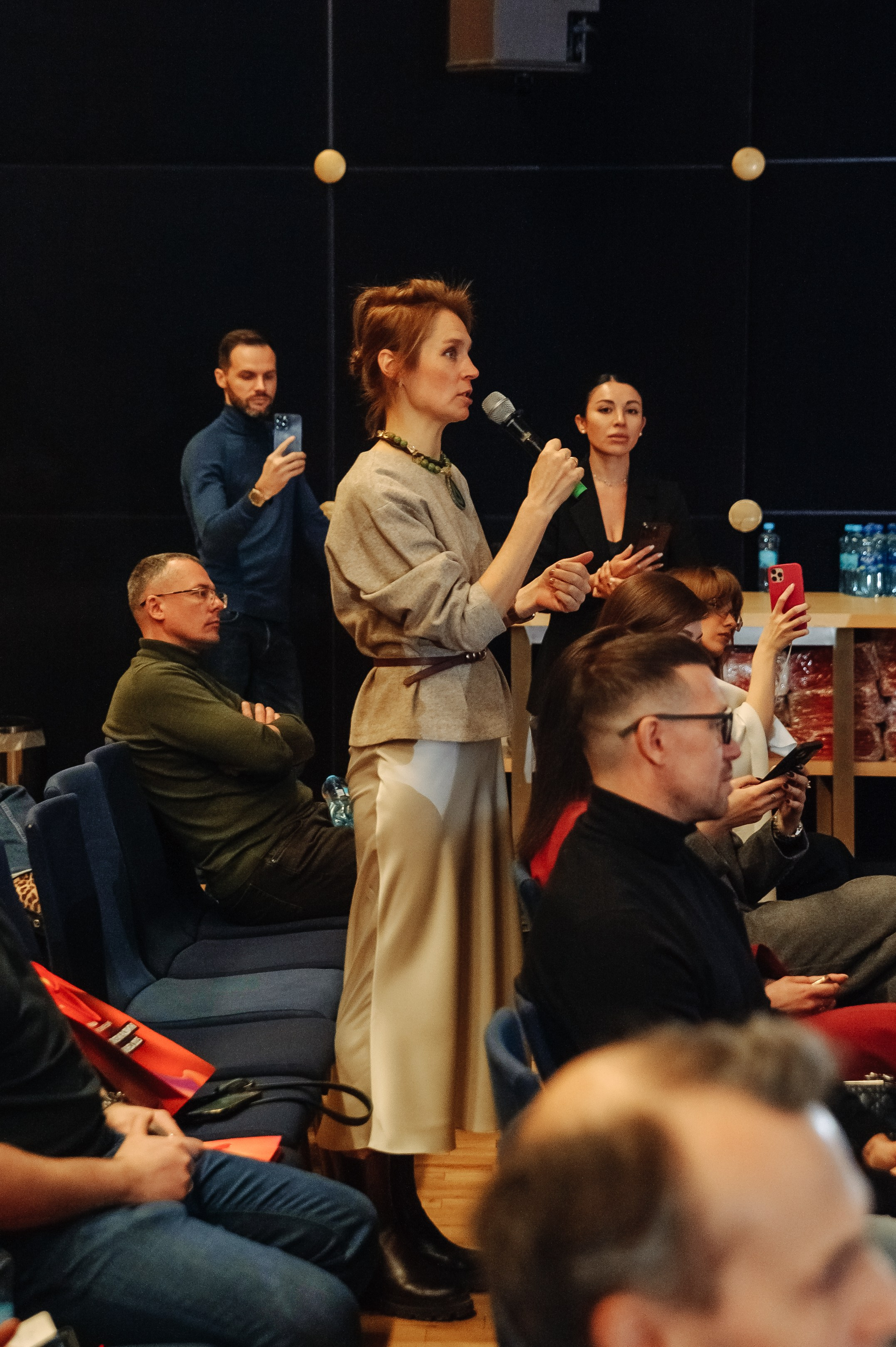 Бизнес-конференция. Фотограф в Екатеринбурге Артём Зайнетдинов