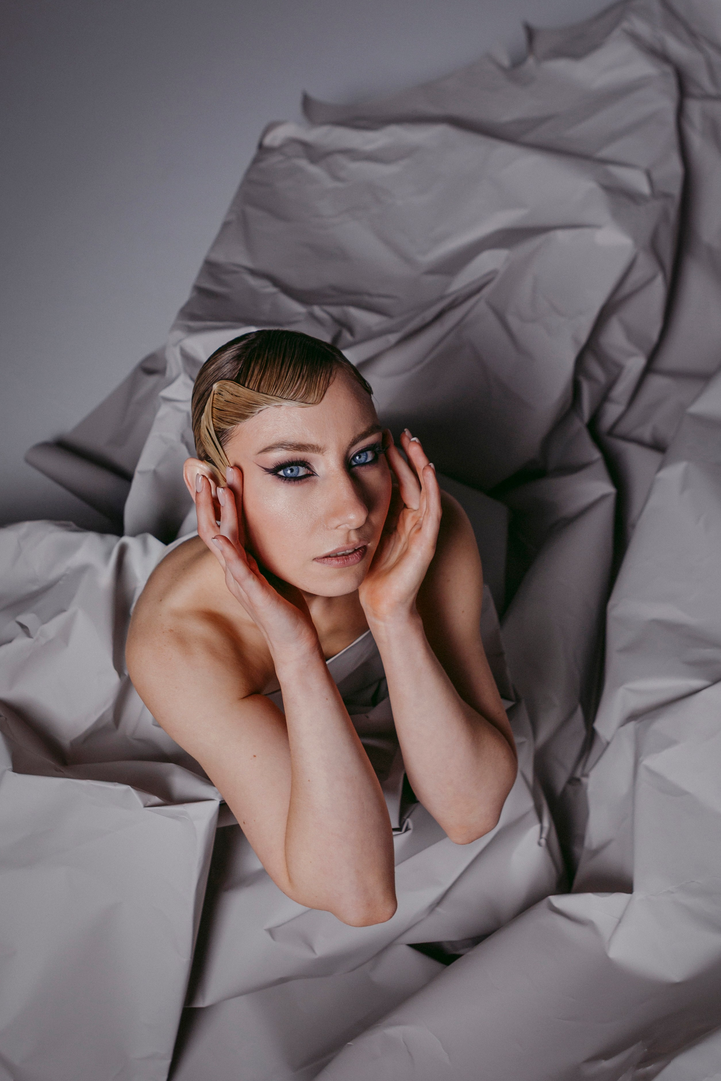 Унесённая в глубины. Портретный фотограф в Минске