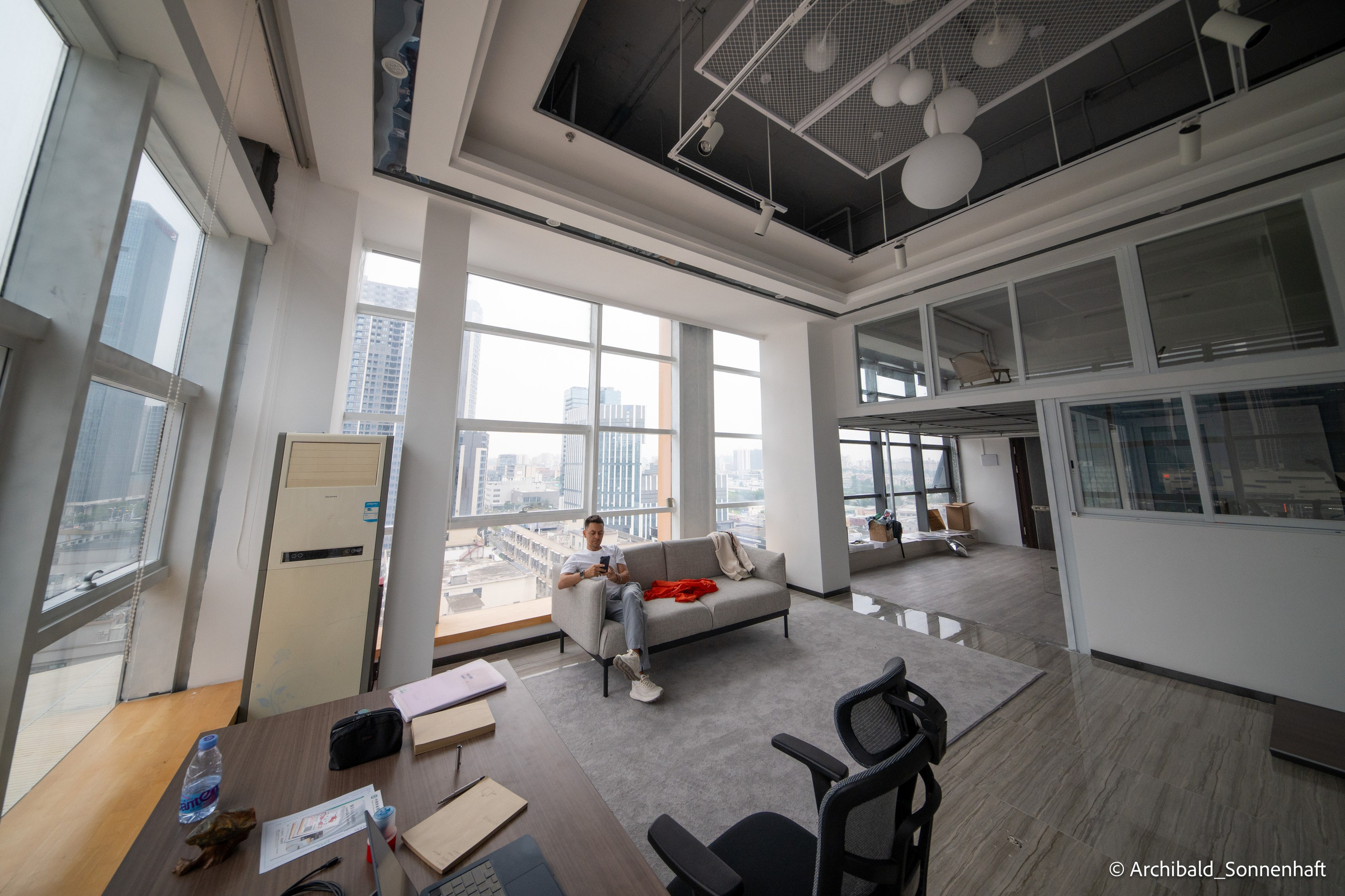 Week trip to GZ. Photographer in Guangzhou, China. Archibald Sonnenhaft