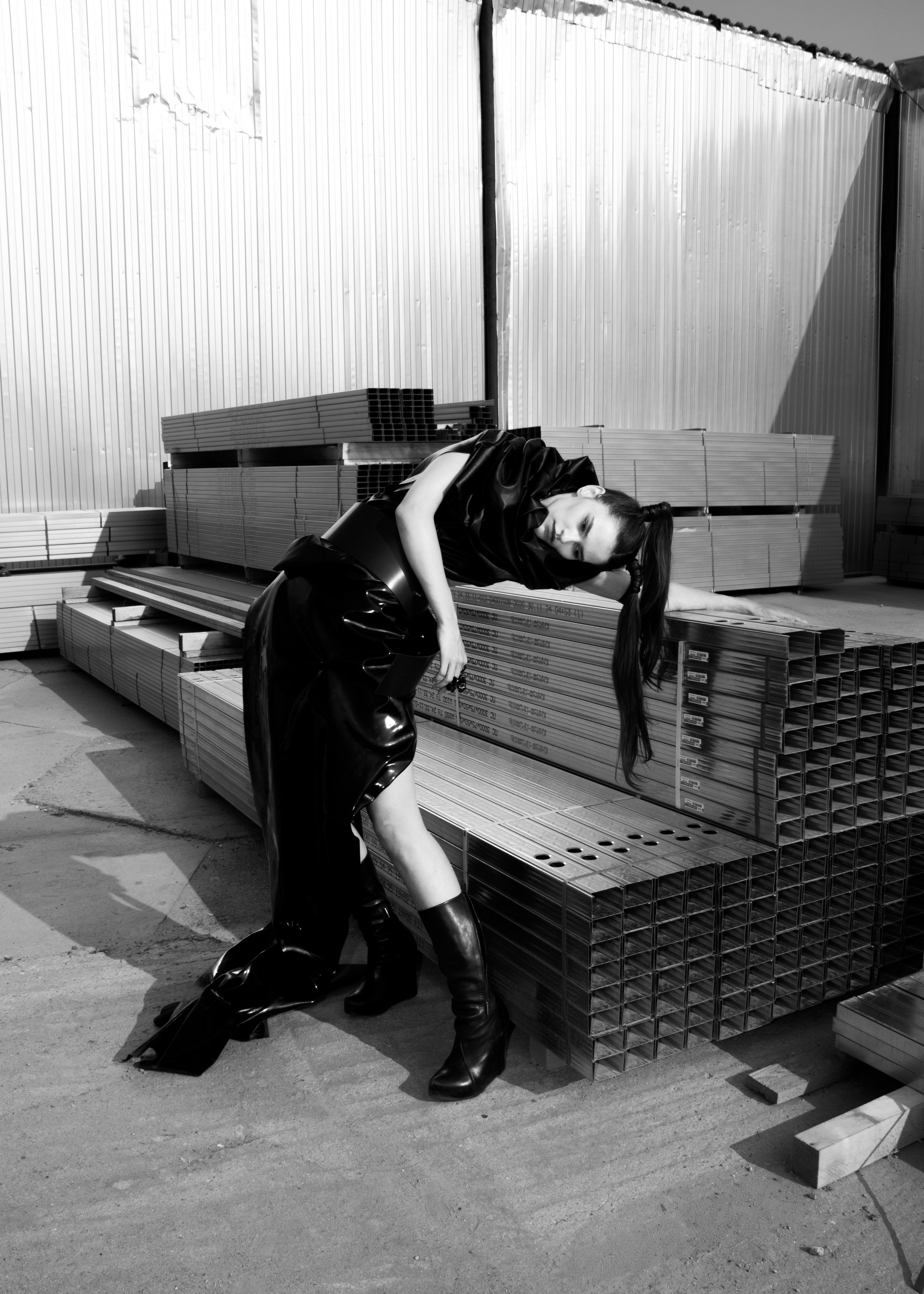 ACHE.WO. Andrew Valmus