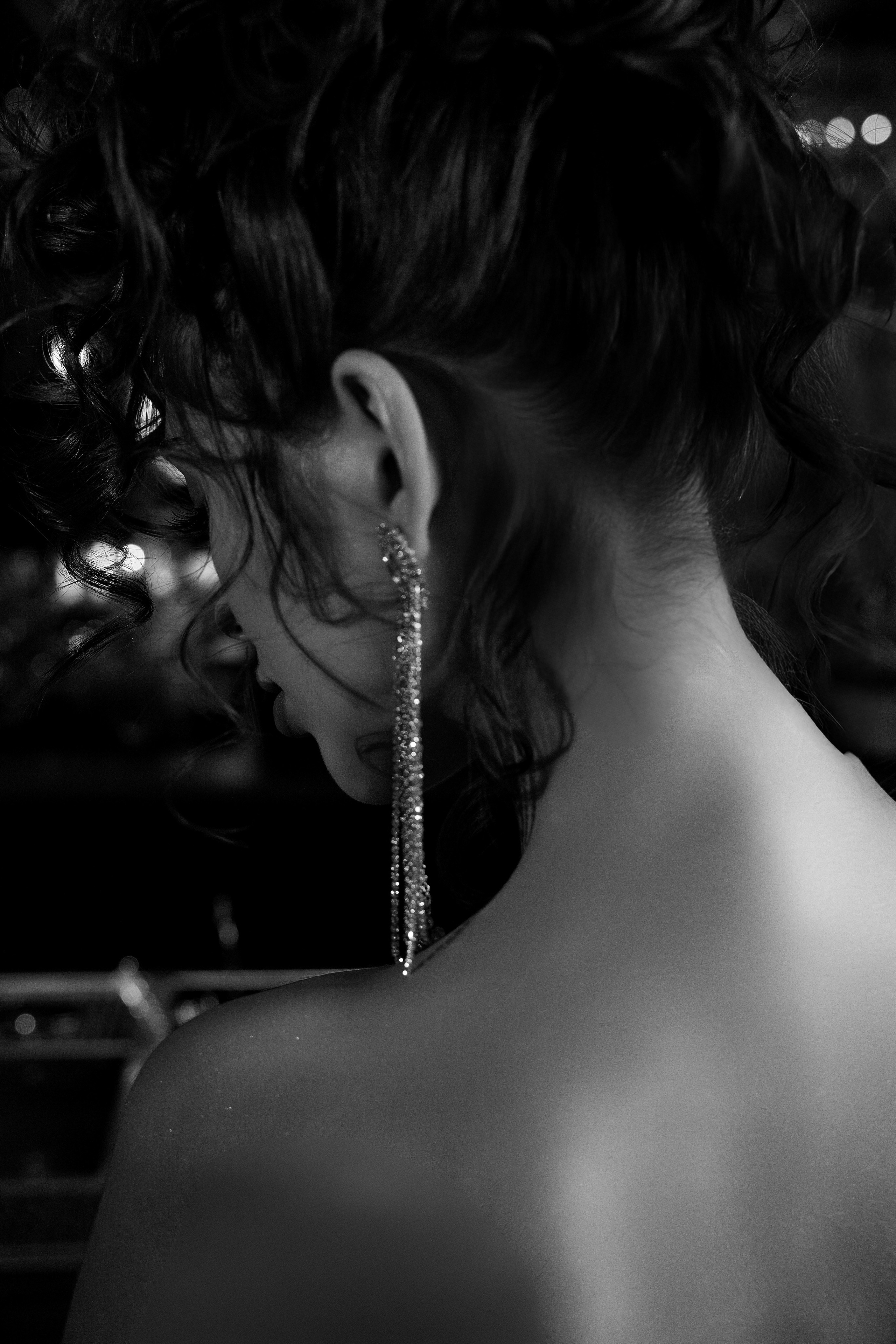 Свадебная серия в баре. Свадебный и семейный фотограф  во Владивостоке Ольга Украинец