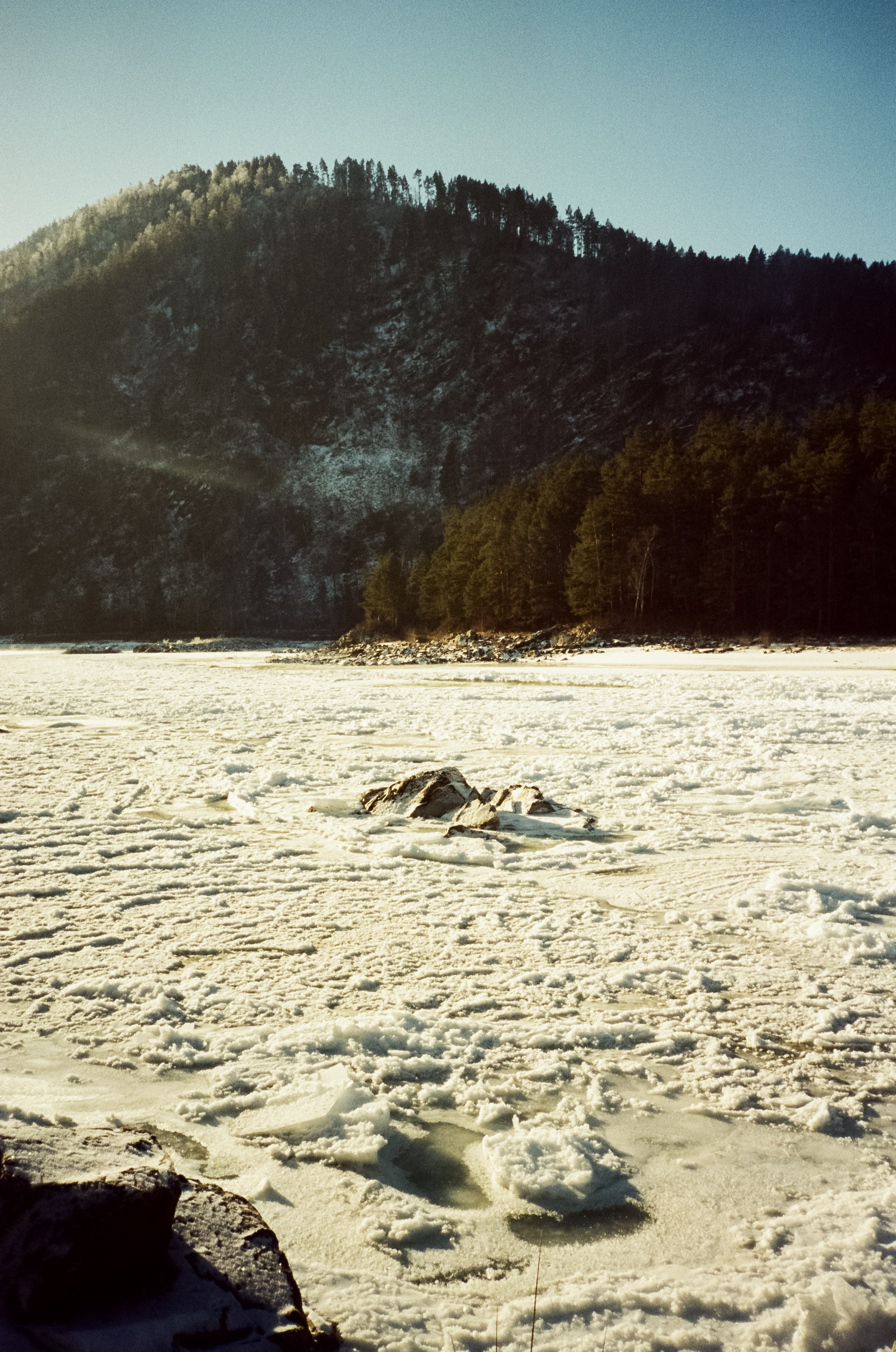 Кызыл-Таш: мороз и солнце. Фотограф-документалист Мария Осокина