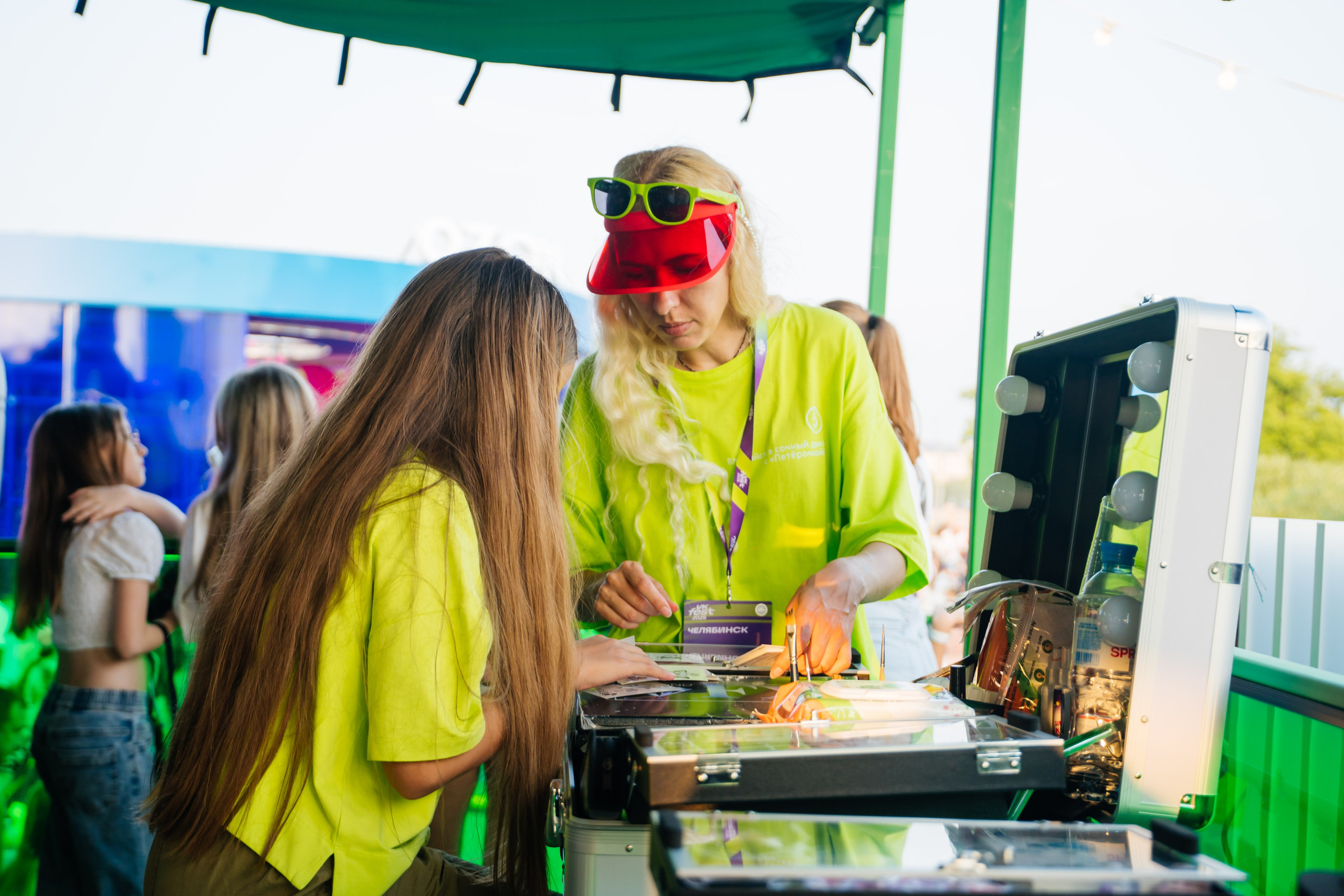 Пятерочка на VK фесте. Видеограф и Фотограф в Челябинске Ксения и Владимир Рюмины