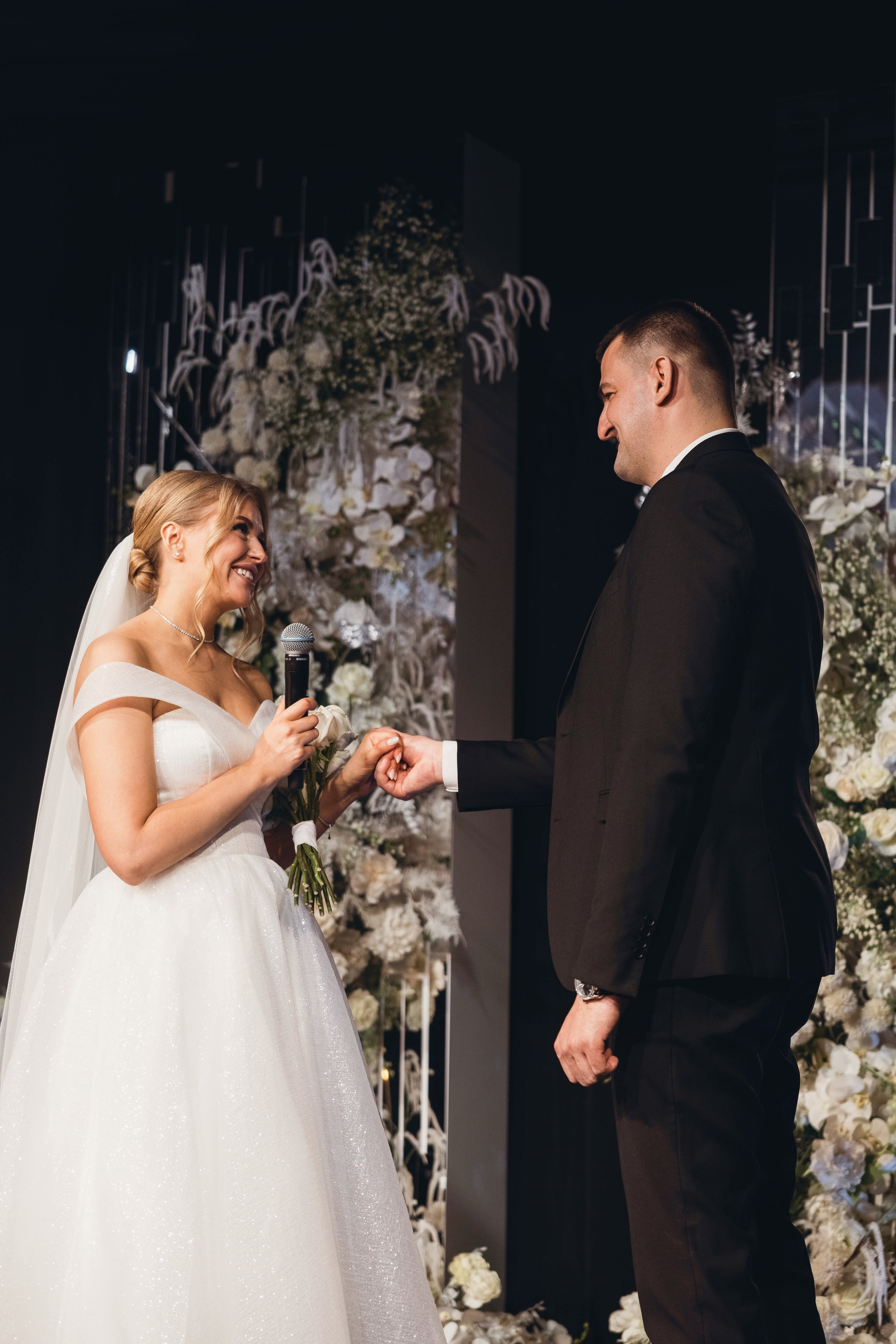 Ян и Екатерина (Дали Хол). Свадебный и семейный фотограф в городе Сургуте Стерликова Светлана