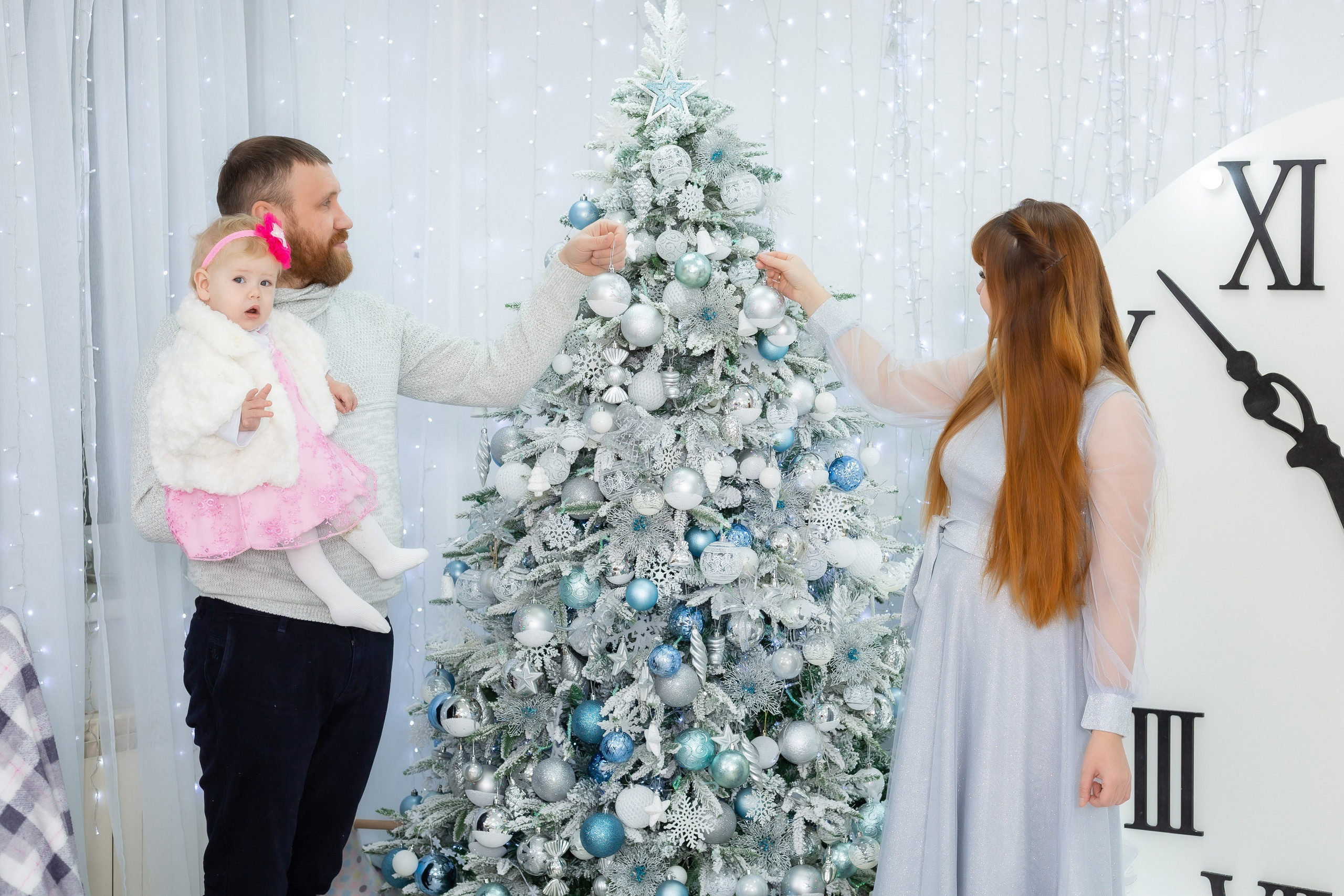 © Фотостудия "Олеся". Все права защищены. "Любое использование или копирование материалов или элементов дизайна сайта допускается только с разрешения правообладателя и со ссылкой на источник".