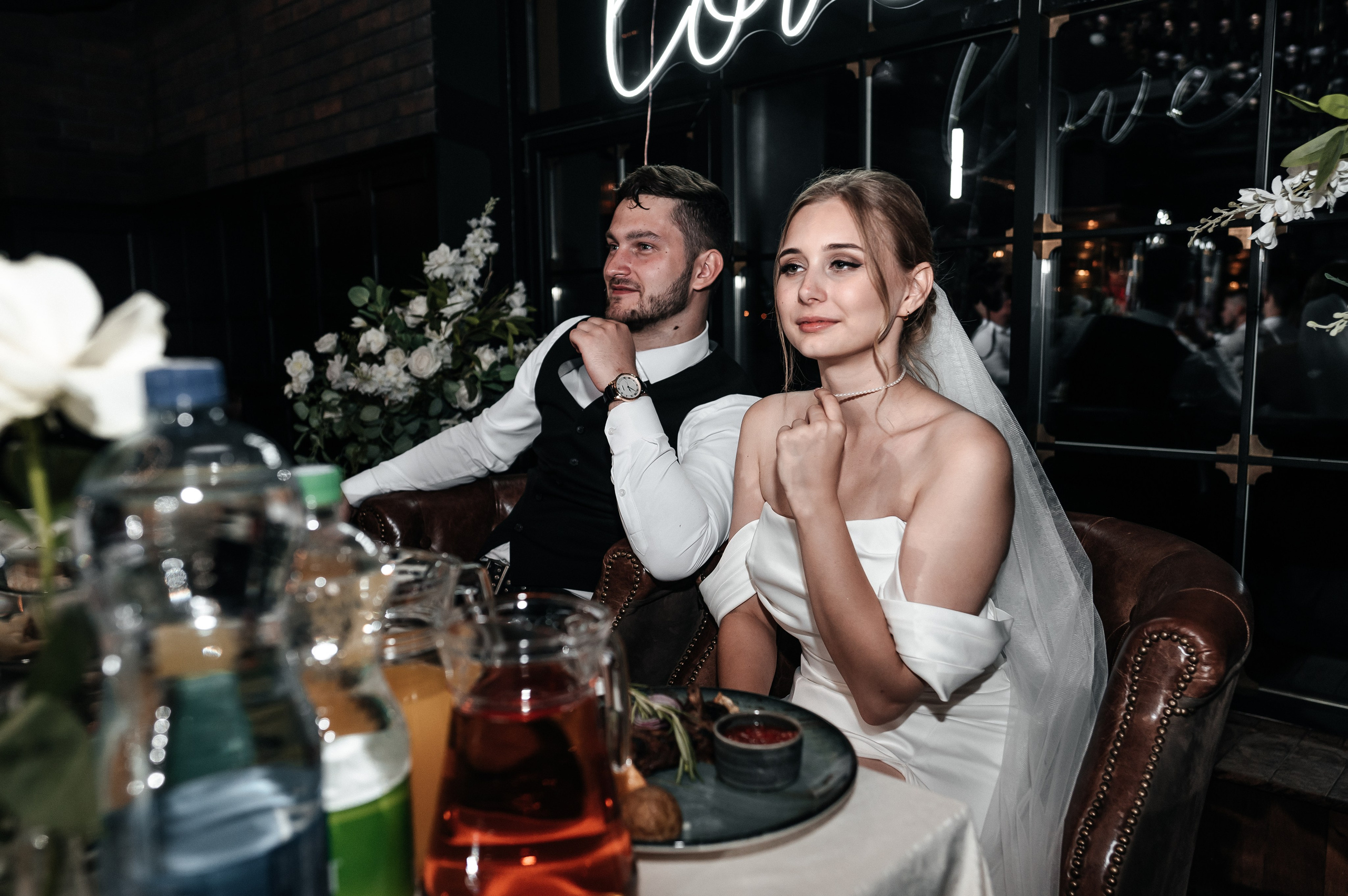 Даниил и Валерия. Черная утка. Полный день. Фотограф Екатерина Бочарникова