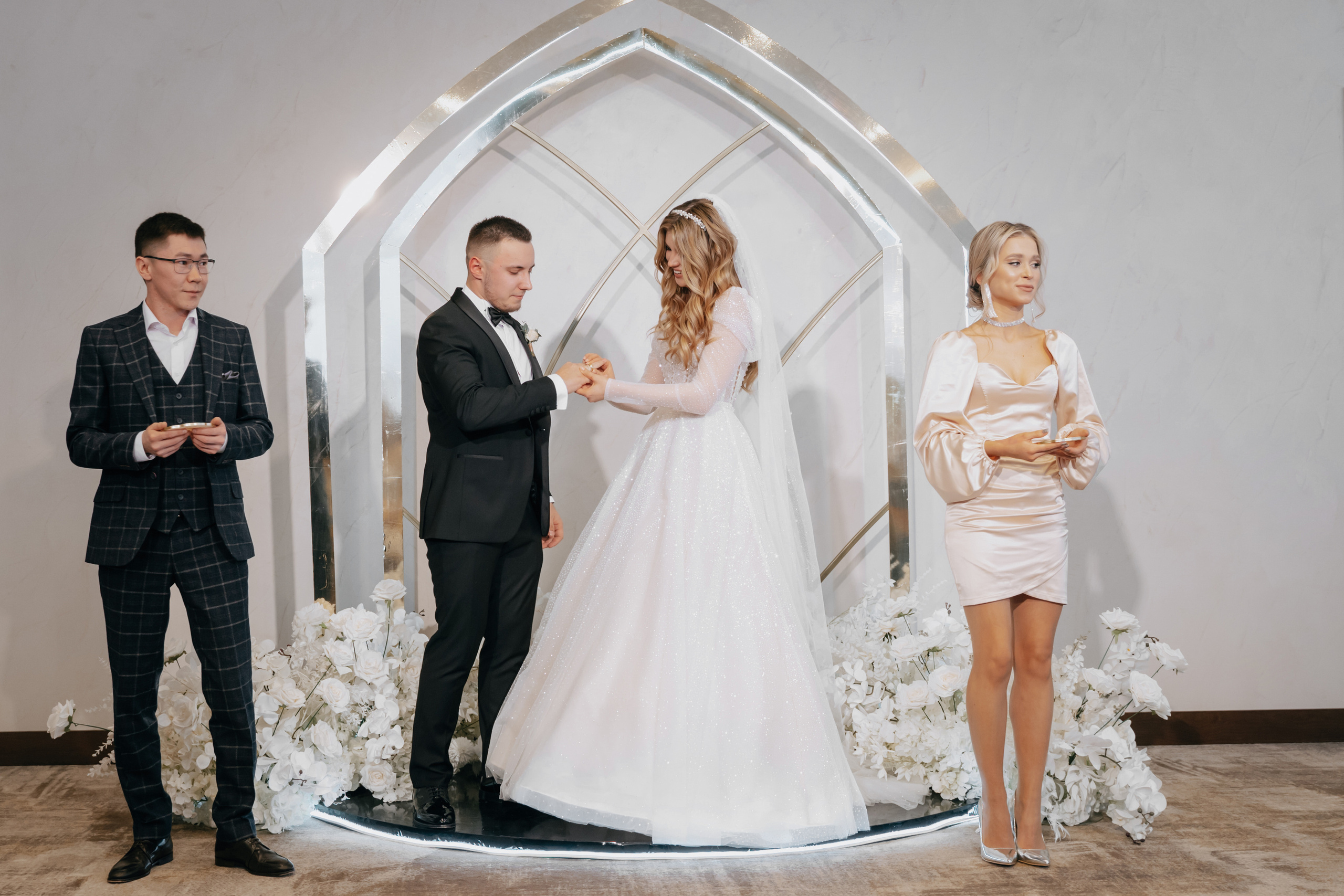 Аня и Саша. Свадебный фотограф Анжелика Сариева