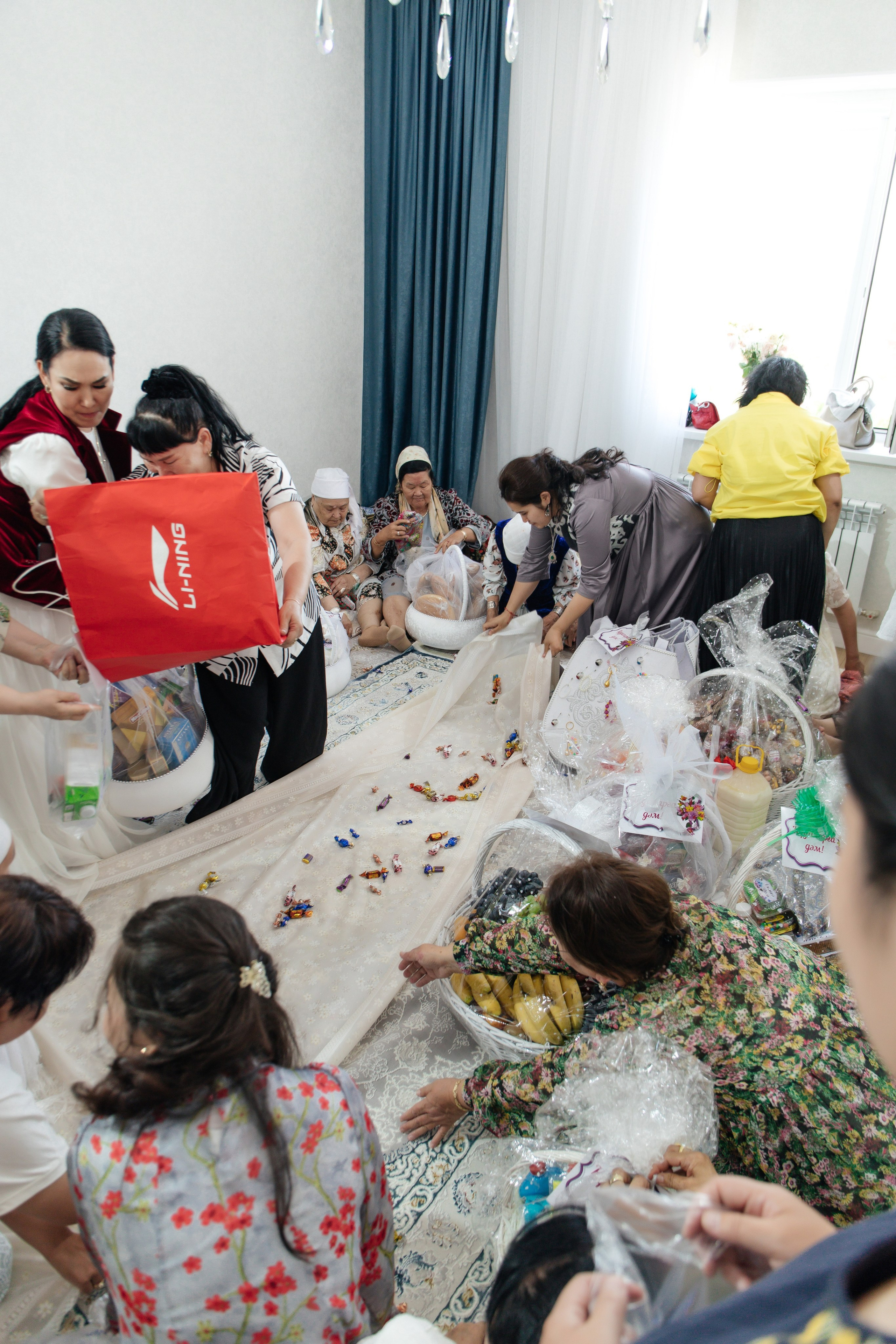 Moldir — syrğa salu. Wedding and Love story Photographer