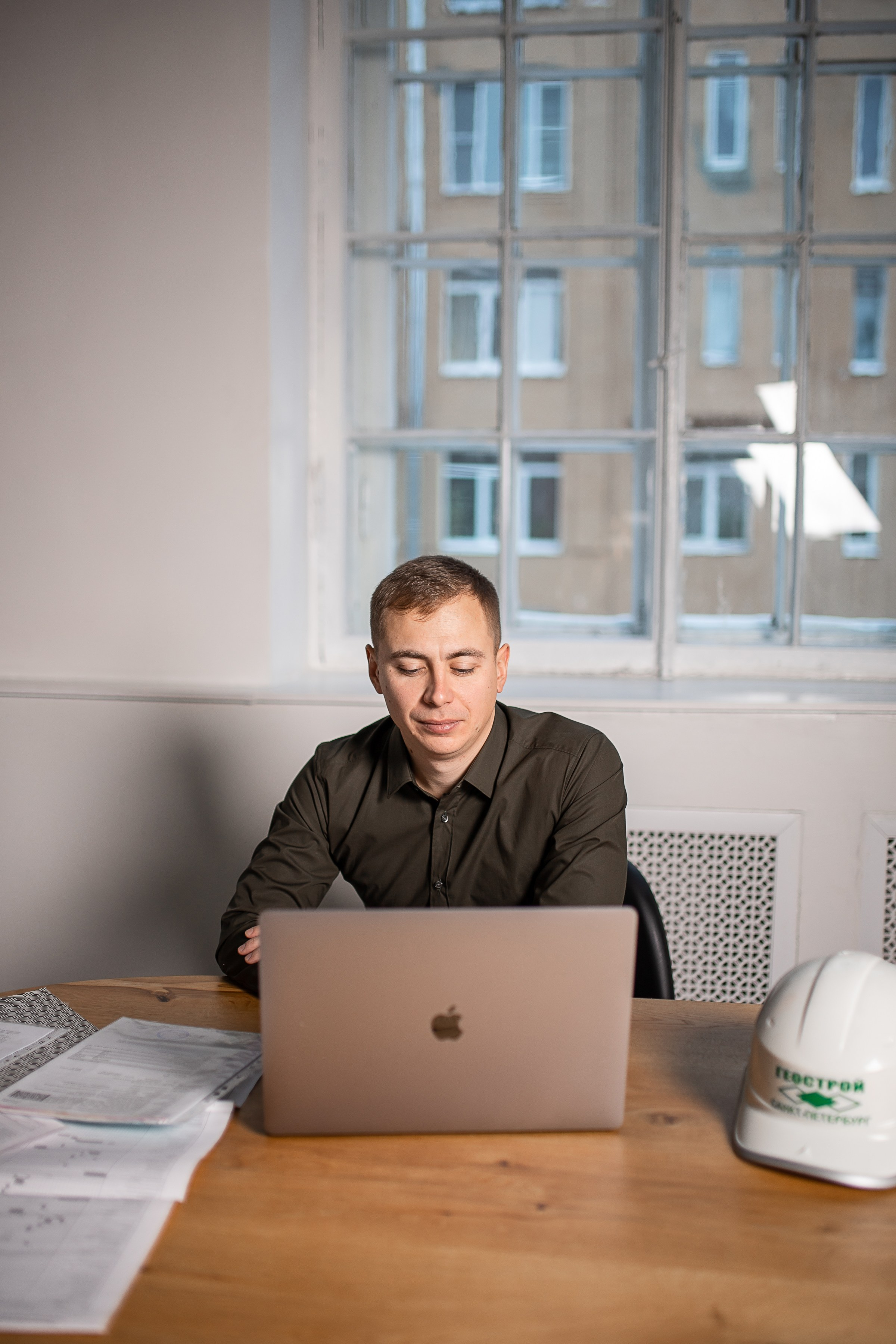 Ян строитель. Фотограф Санкт-Петербург Раднаева Юлия