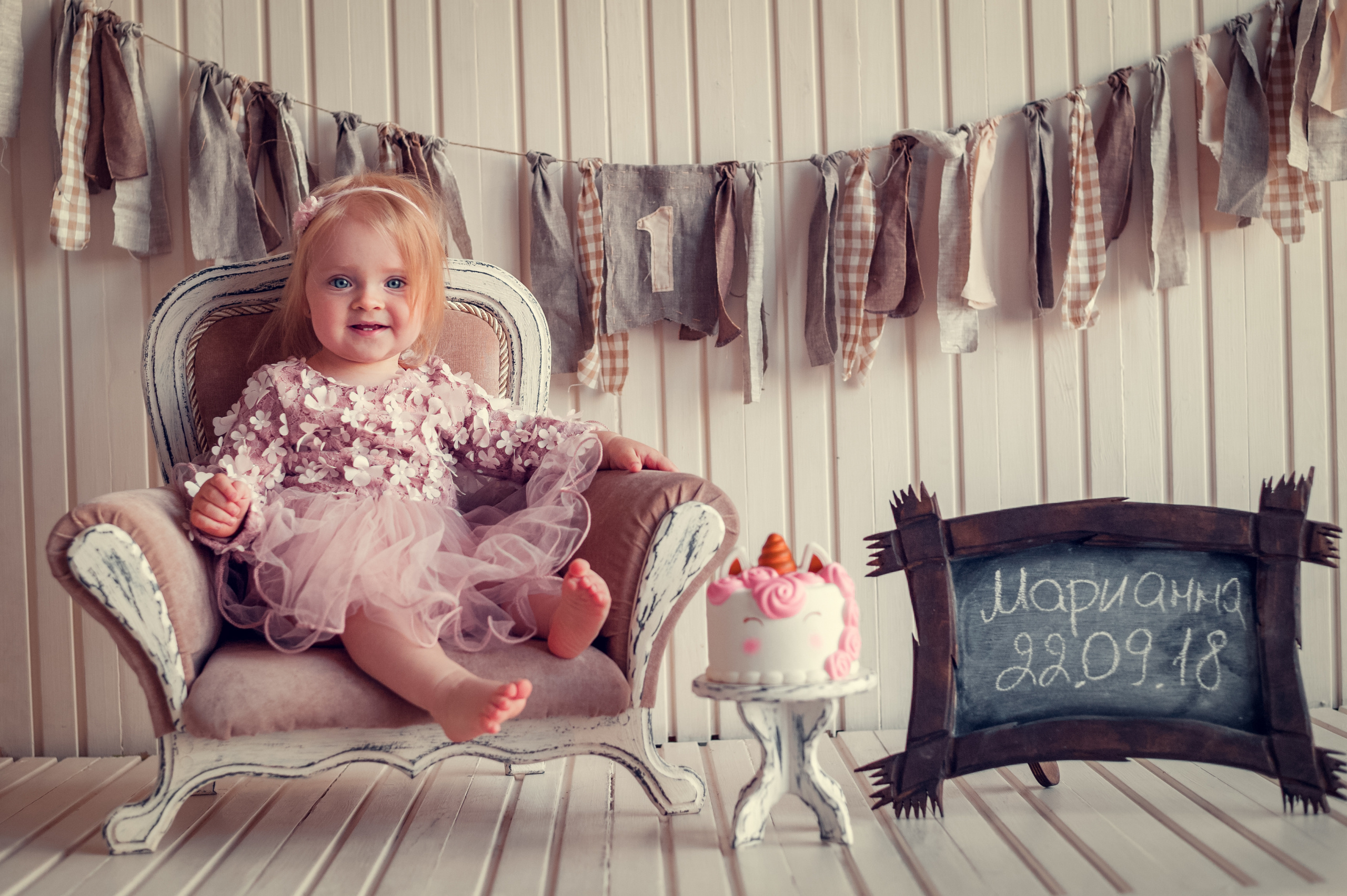 Годовасие. Фотограф новорождённых в Москве и Московской области