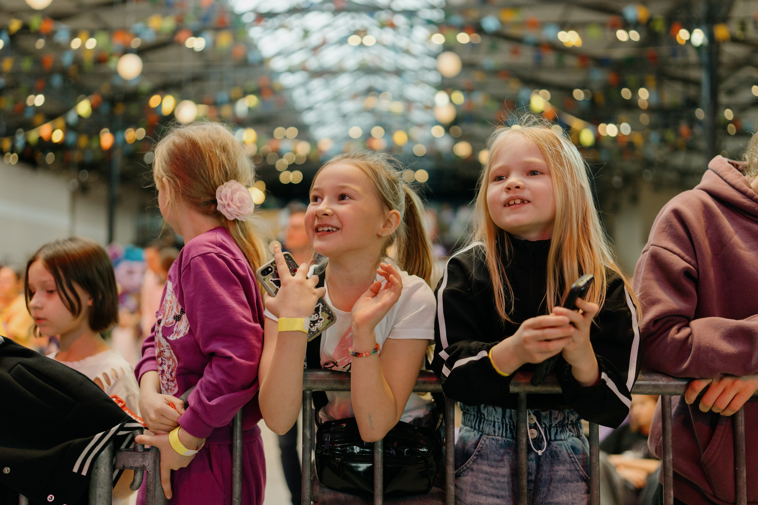 Три кота на «Каникулы с Комсомолкой» 04.05.24. Свадебный и семейный фотограф в Санкт-Петербурге Дмитрий Панин