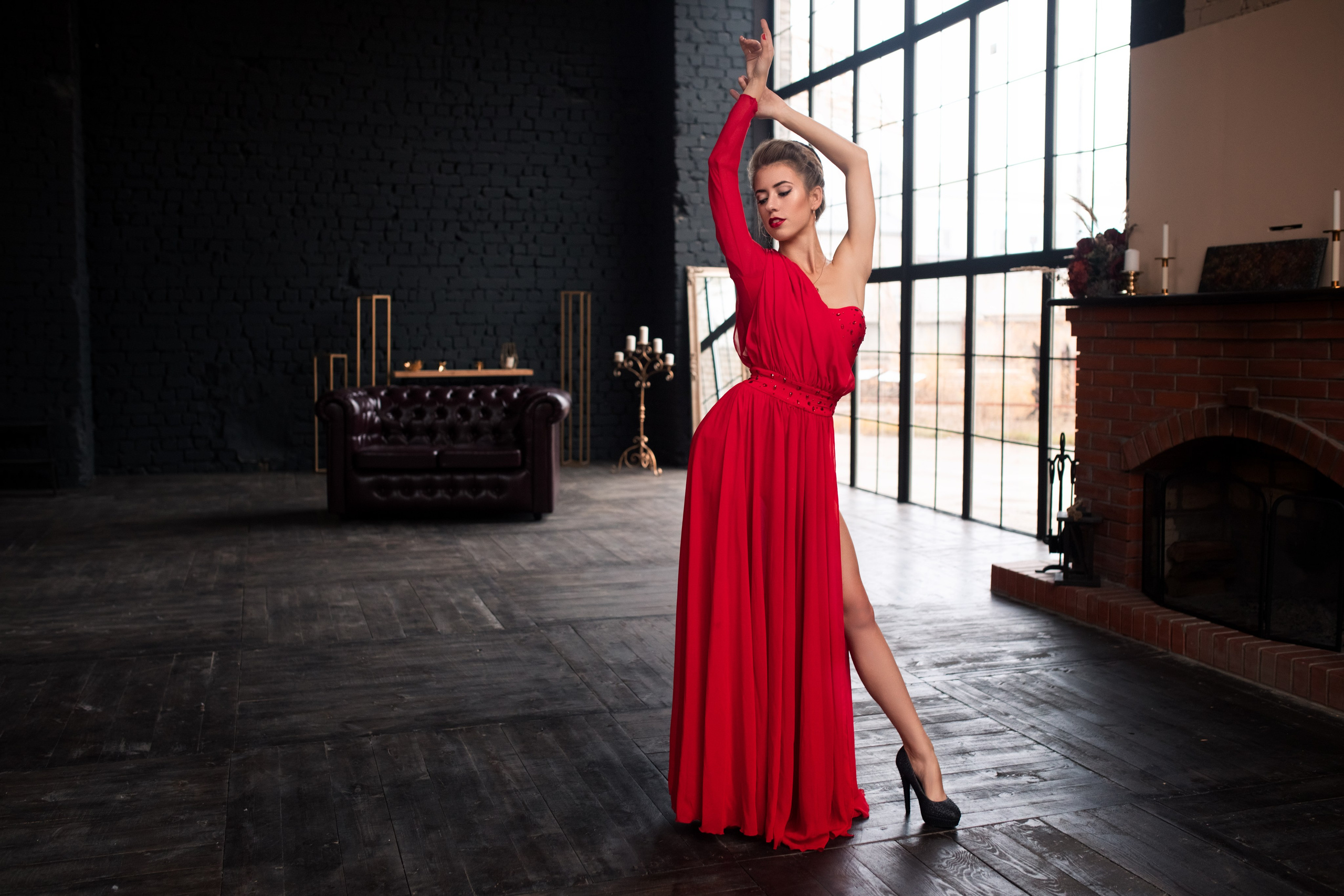 Фотосет с Викторией в интерьерной фотостудии 12.24 в Воронеже для «себя»