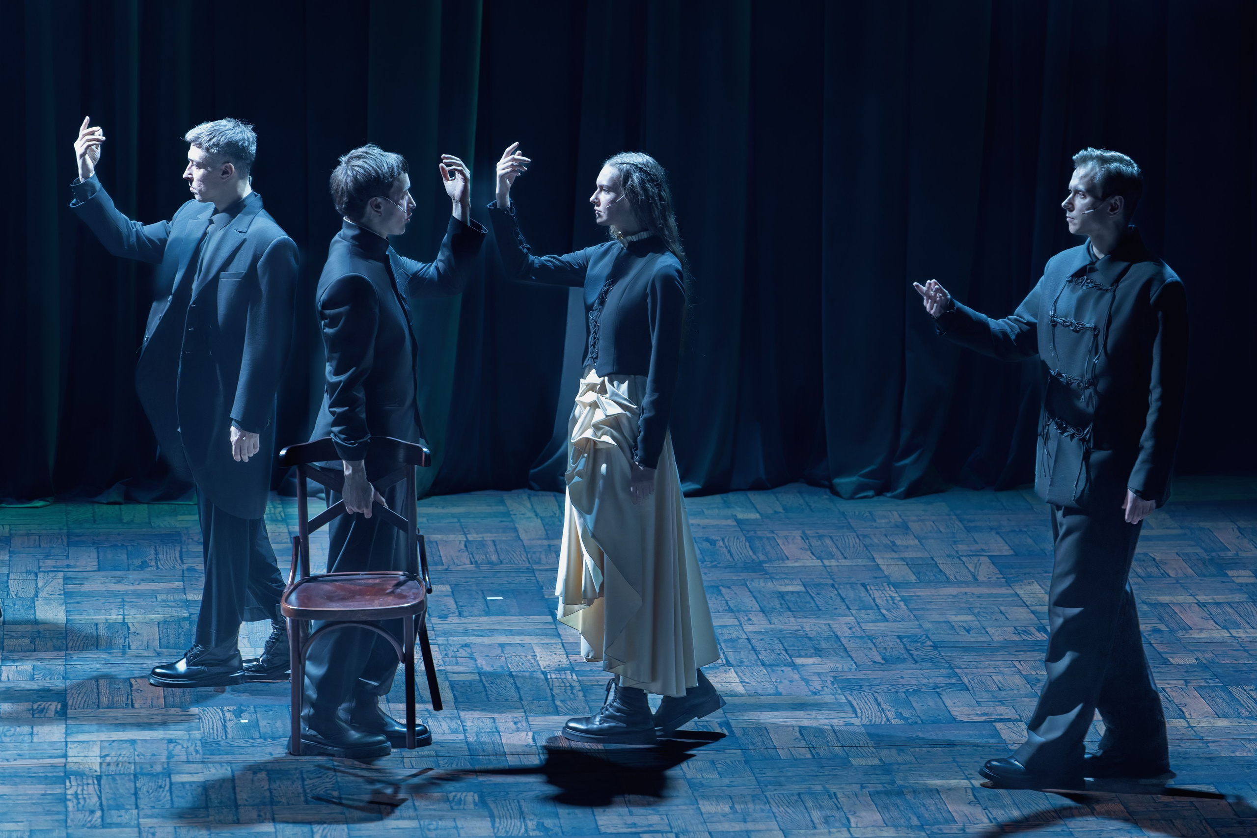 Театр на Таганке: Гамлет. Сайт фотографа Сергея Абрамова