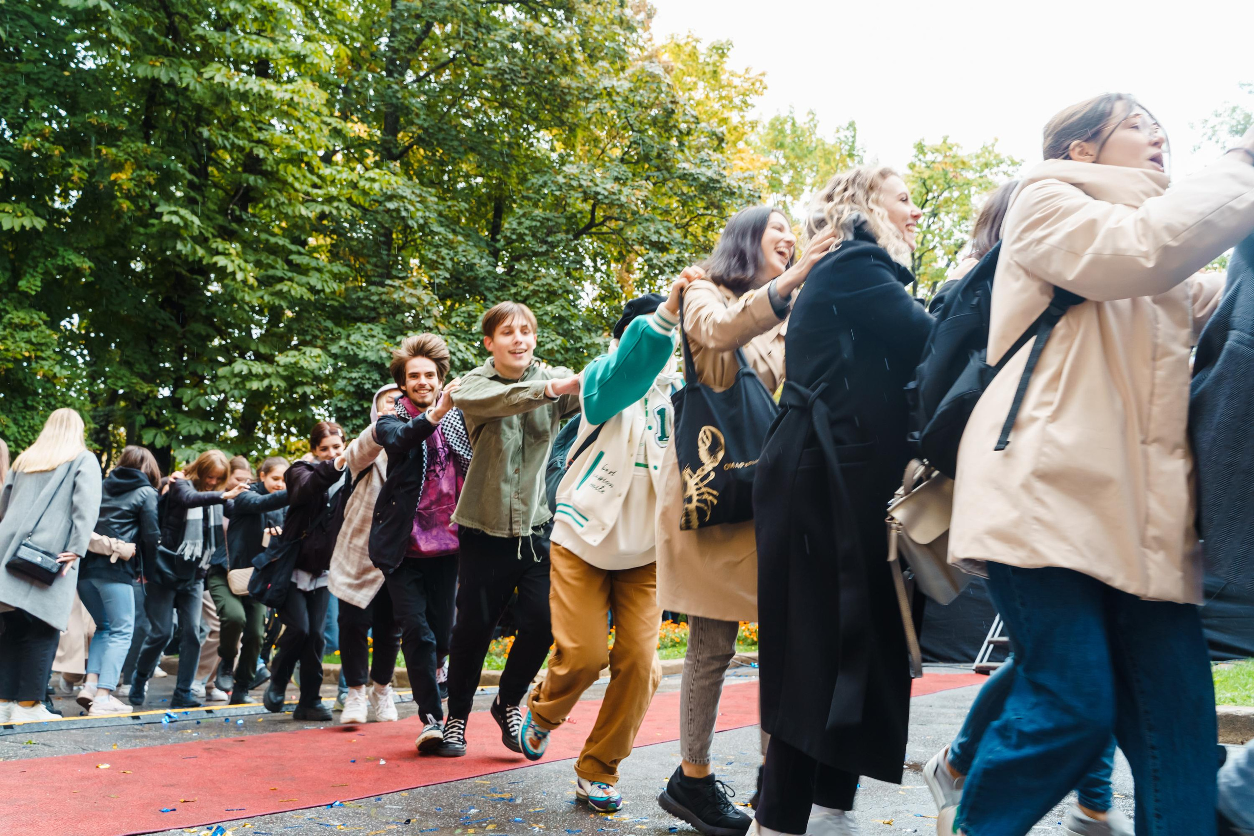 День Первокурсника в СПбГЭУ. Репортажная съемка. Фотограф Анастасия Арланцева