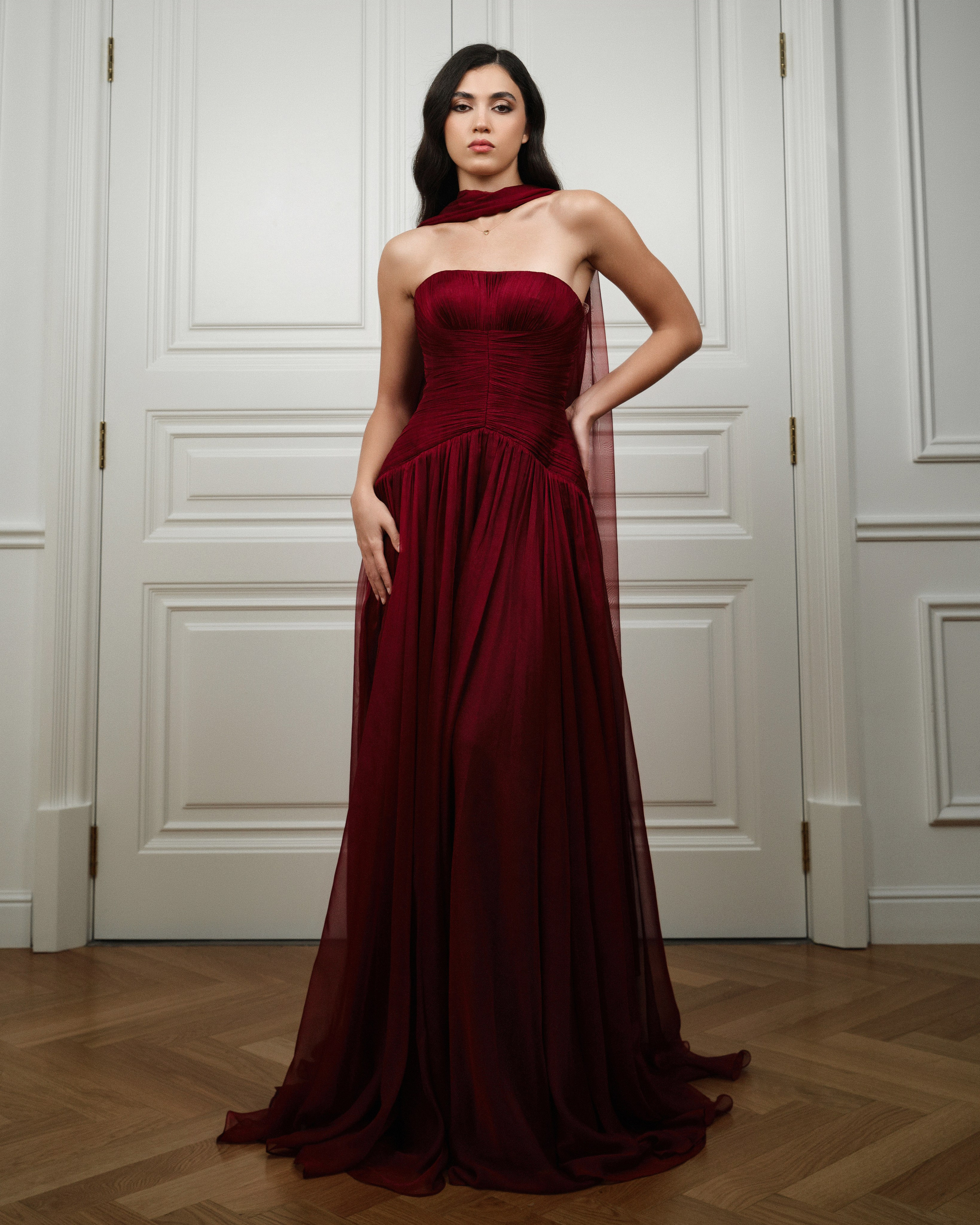 Brand Dress. NOIZOMAX Художественный фотограф в Дубай