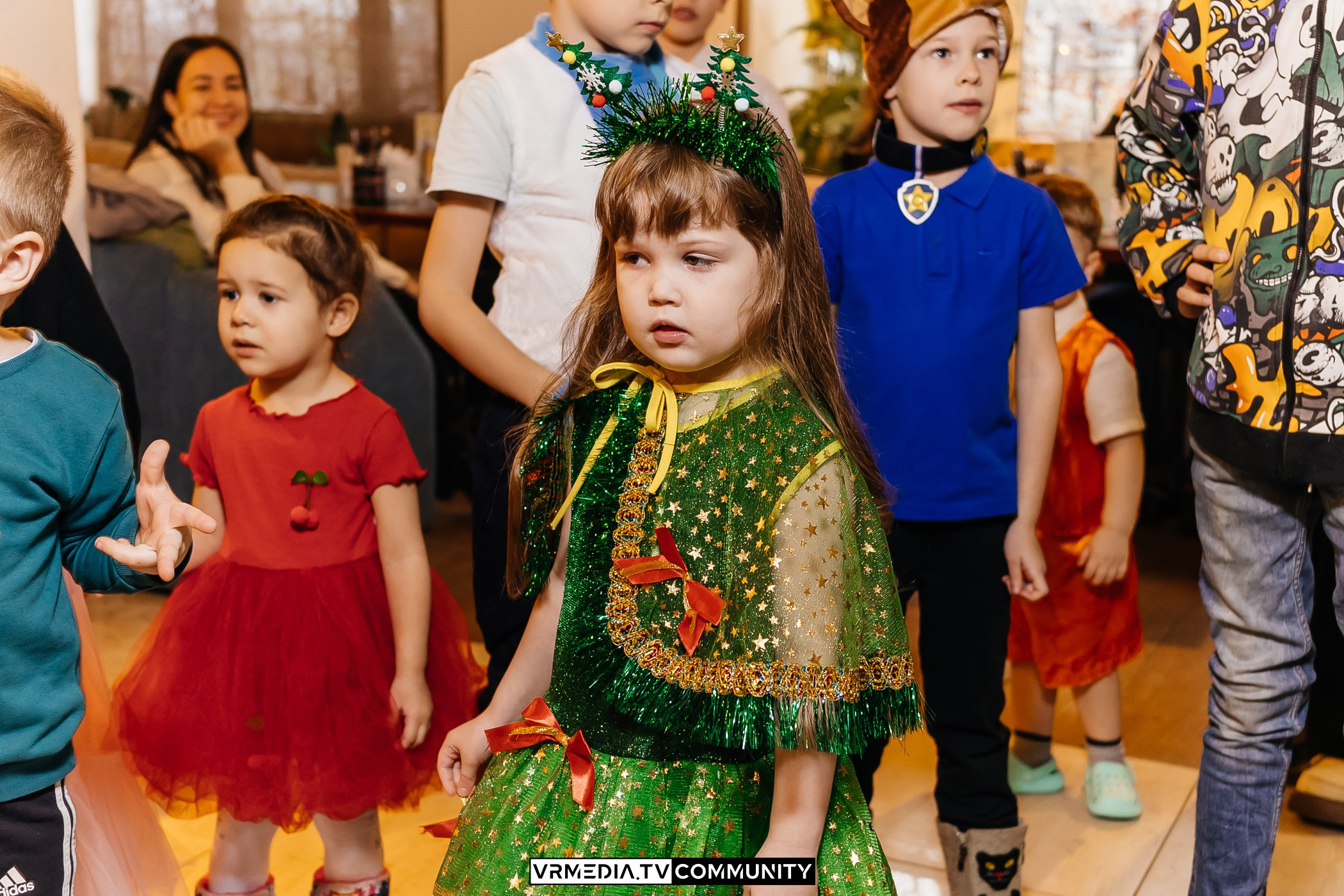 Новогодний вечер в кафе «КАмпот»