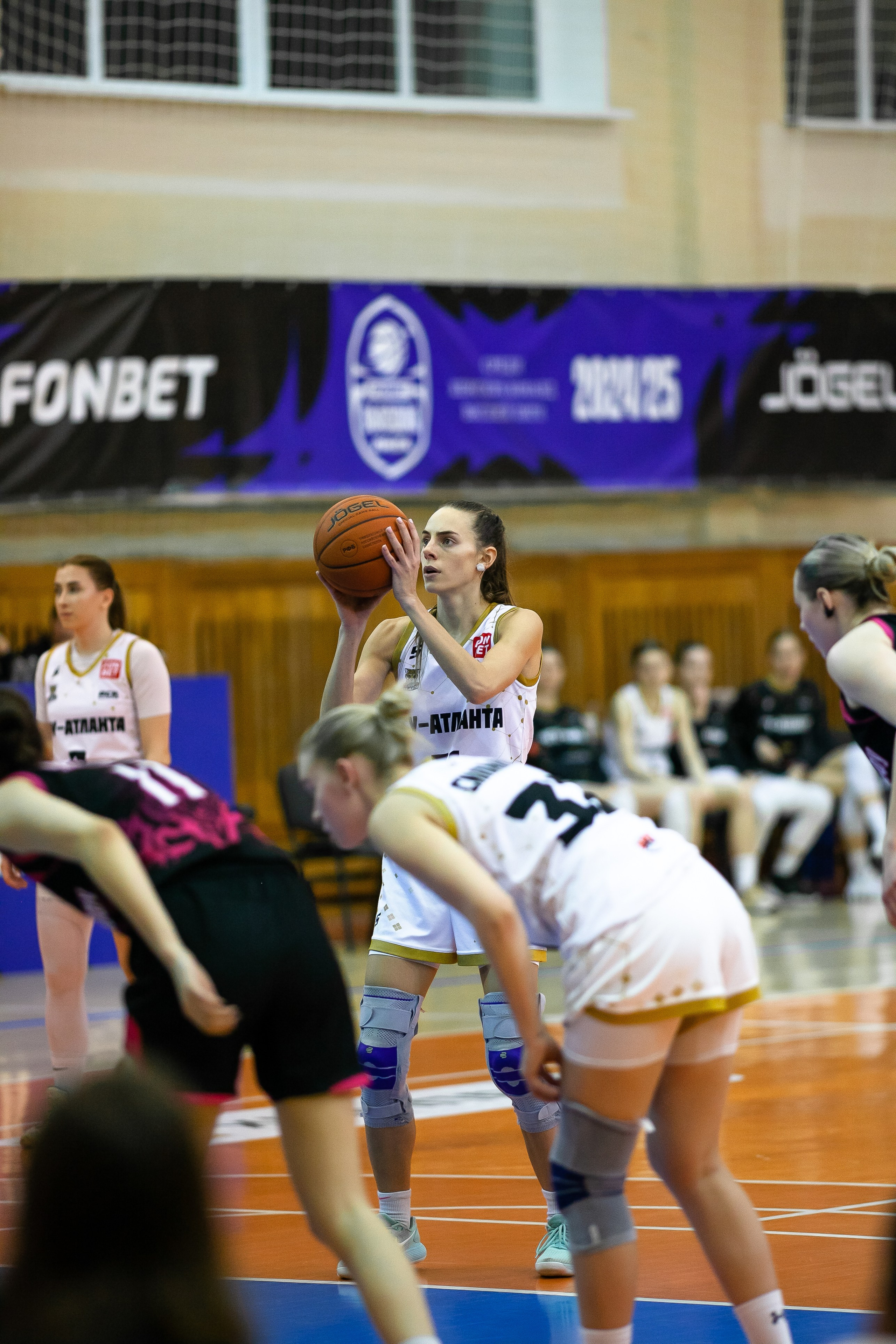 ЧГУ-Атланта — Ростов-ЮФУ / 1 игра. Фотография