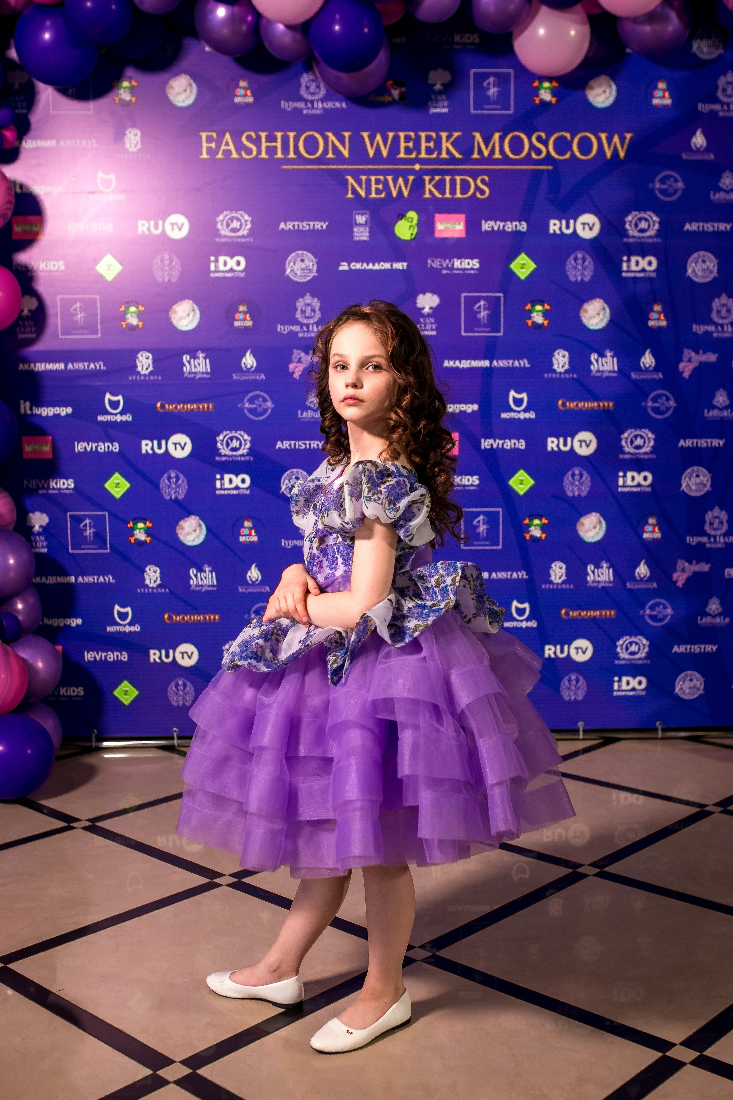 Показ Итальянской моды в России весна 2022. Женский фотограф Крещение Венчание Москва Брянск