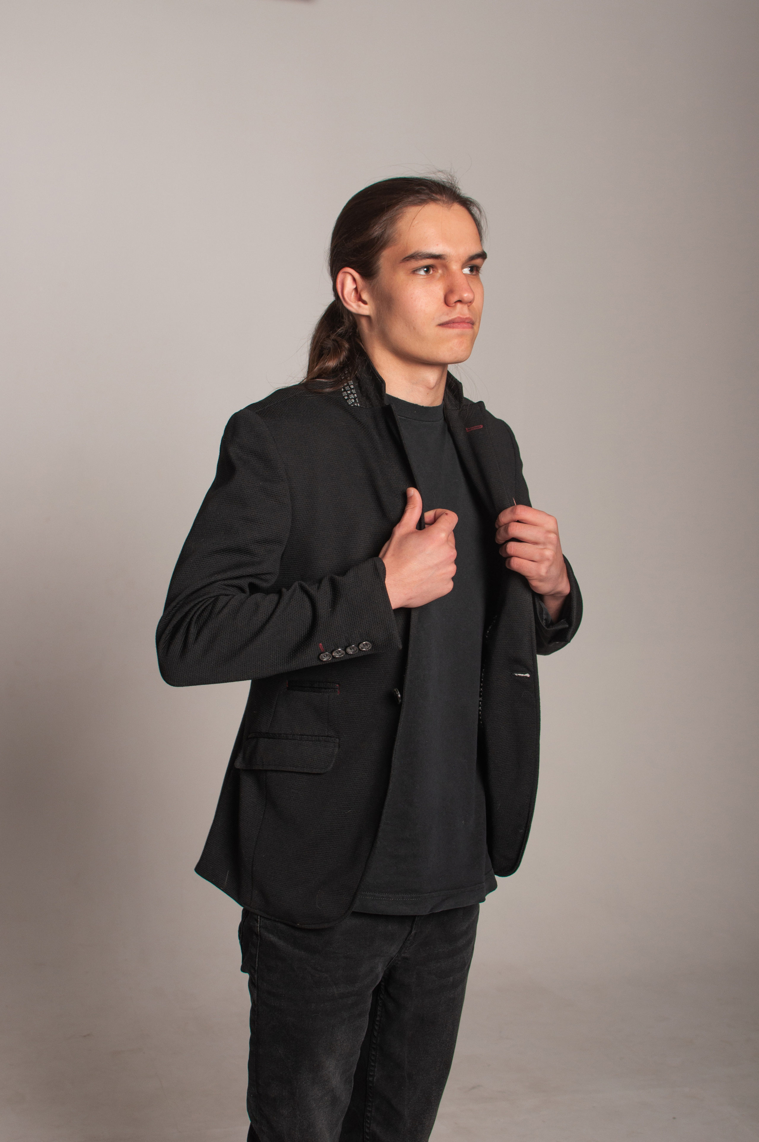 Николай. Мужская фотосессия в фотостудии. Фотограф в Самаре Иван Булатов