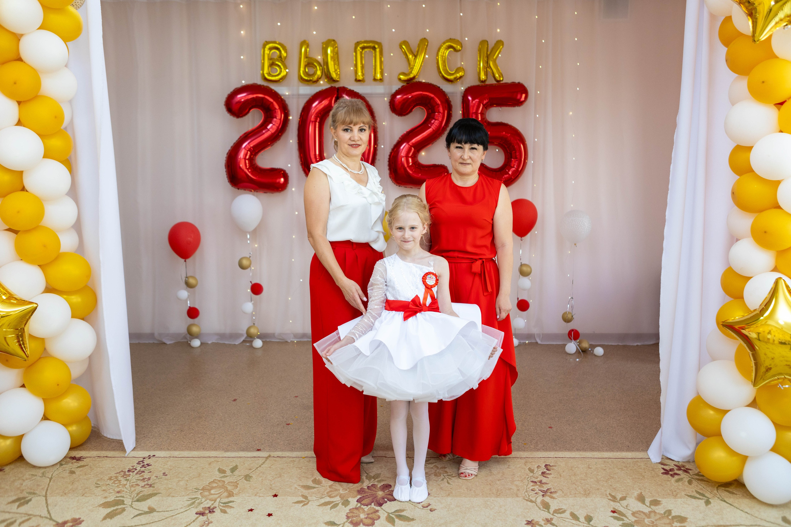 Выпускной в детскому саду 2025 год. Свадебный и предметный фотограф Ренат Каламперов