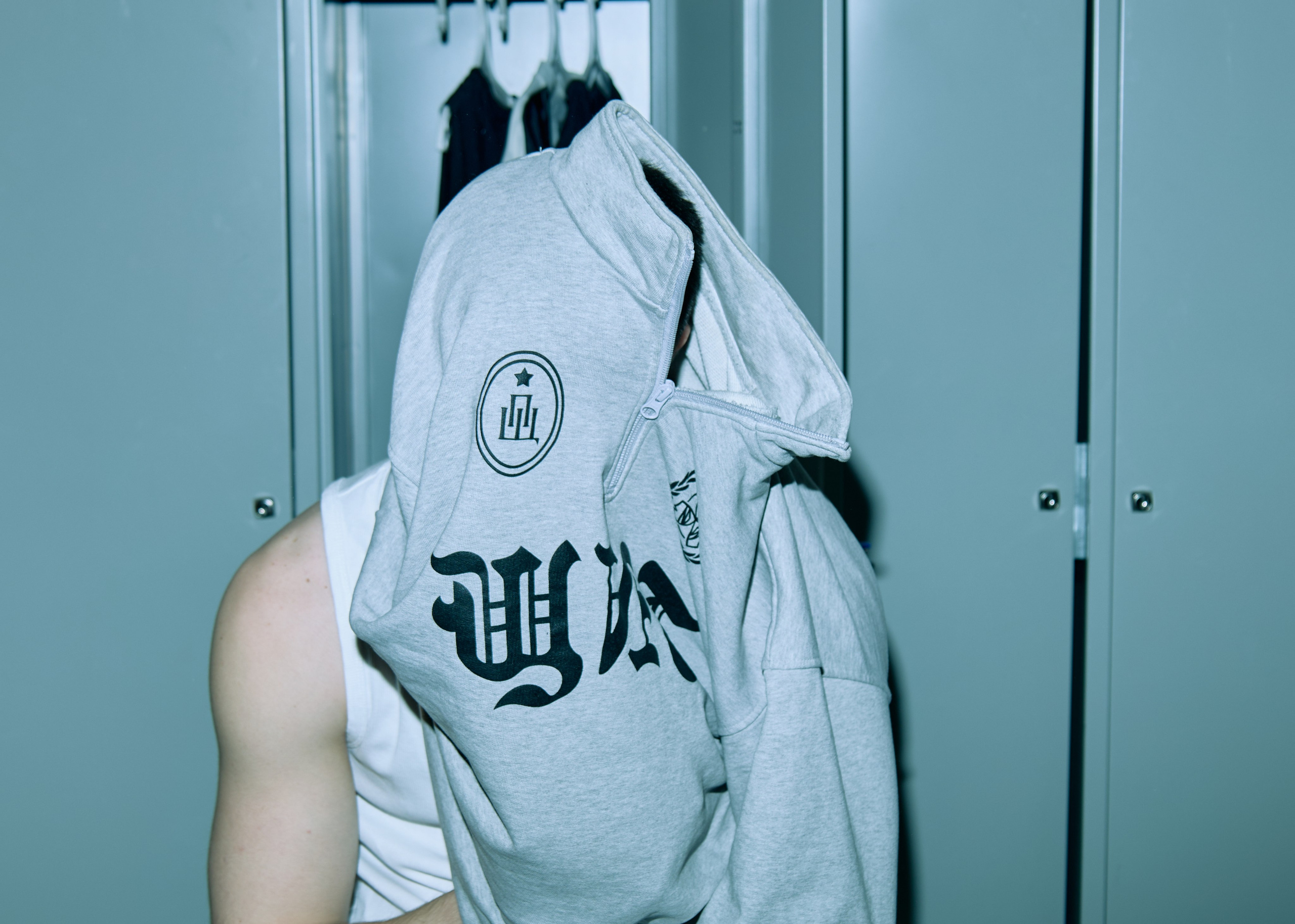 Kambulat. Xstazia — музыкальные обложки, арт-дирекшн, режиссура и креативное продюссирование