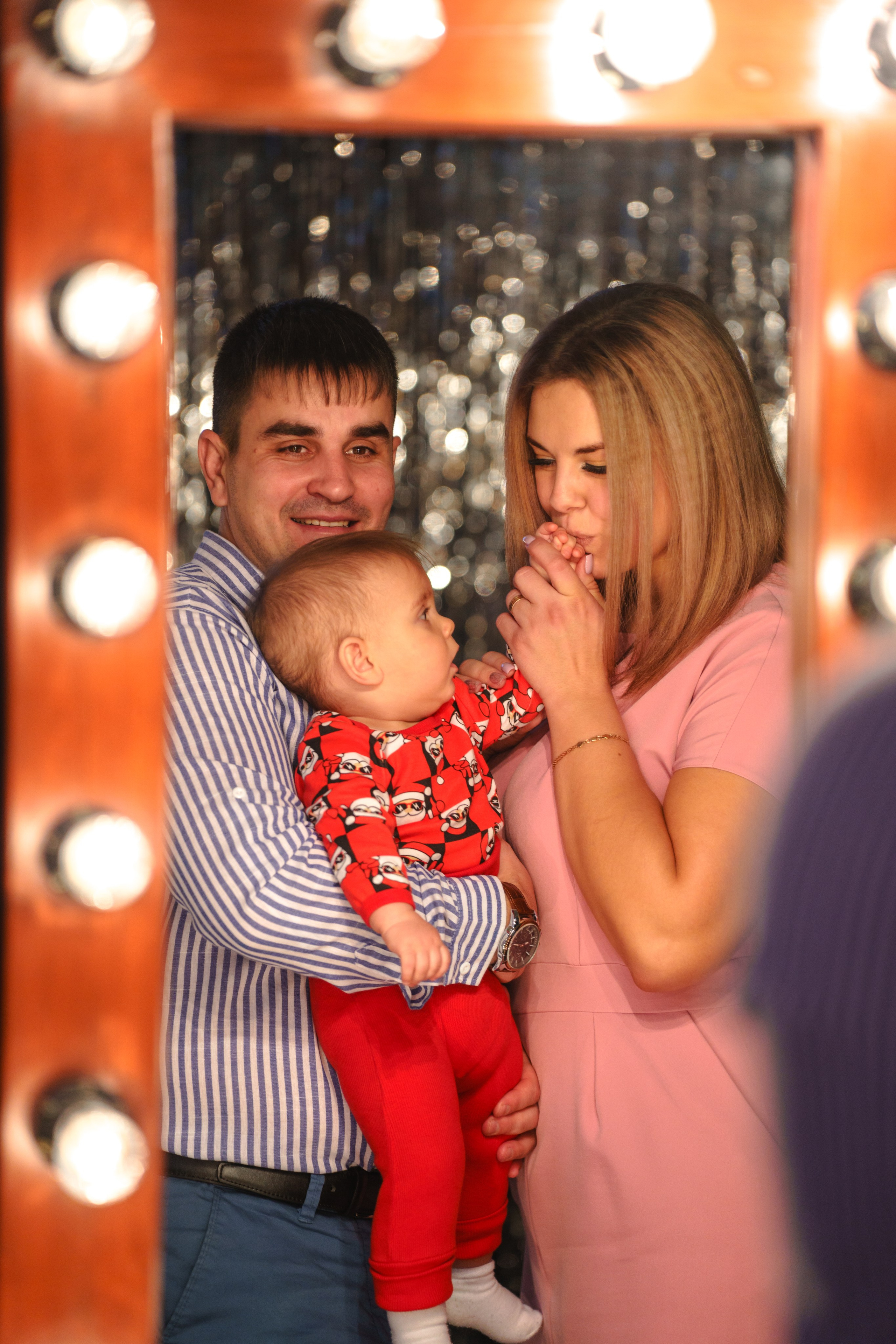 Предновогодняя, студийная съёмка для замечательной семьи. Фотограф Андрей Чеботок (Белгород, Курск, Воронеж, Старый Оскол)