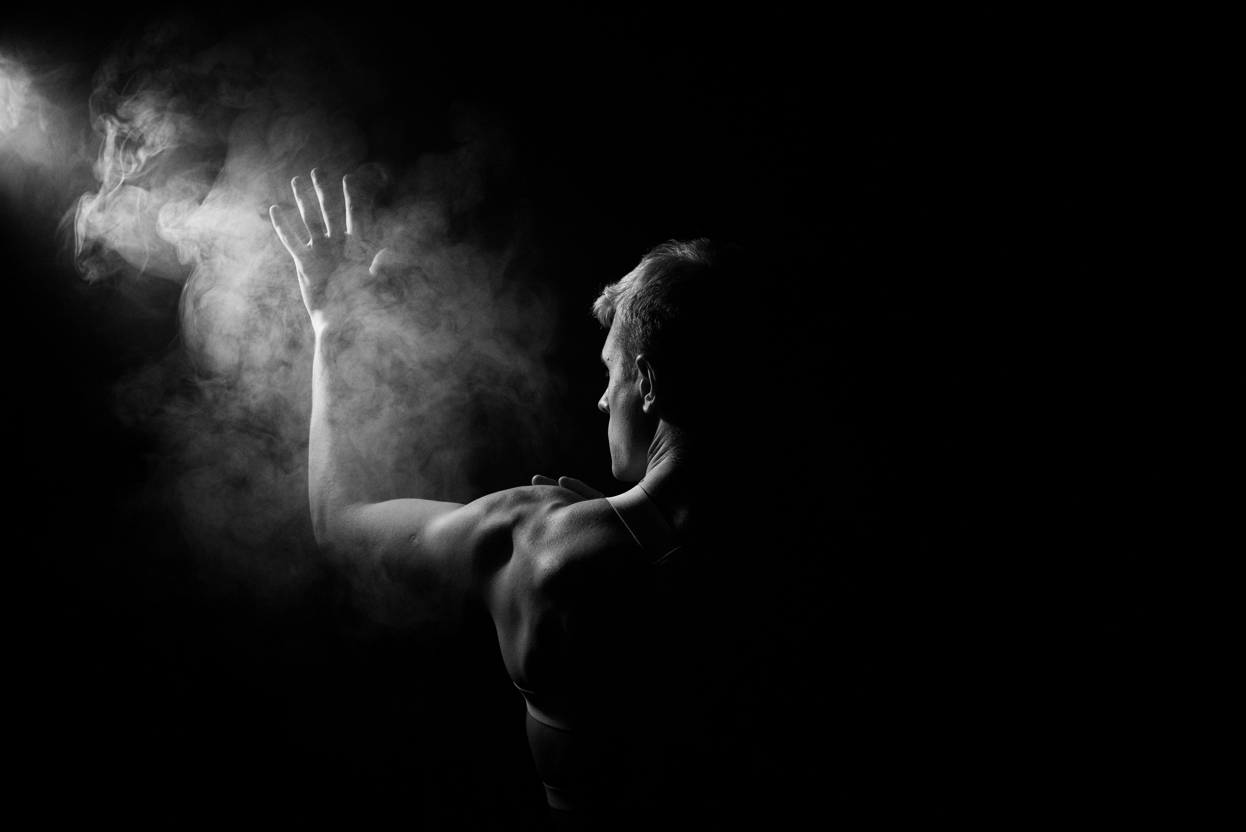 Егор/ню/18+. Портретный и архитектурный фотограф в Москве и Санкт-Петербурге