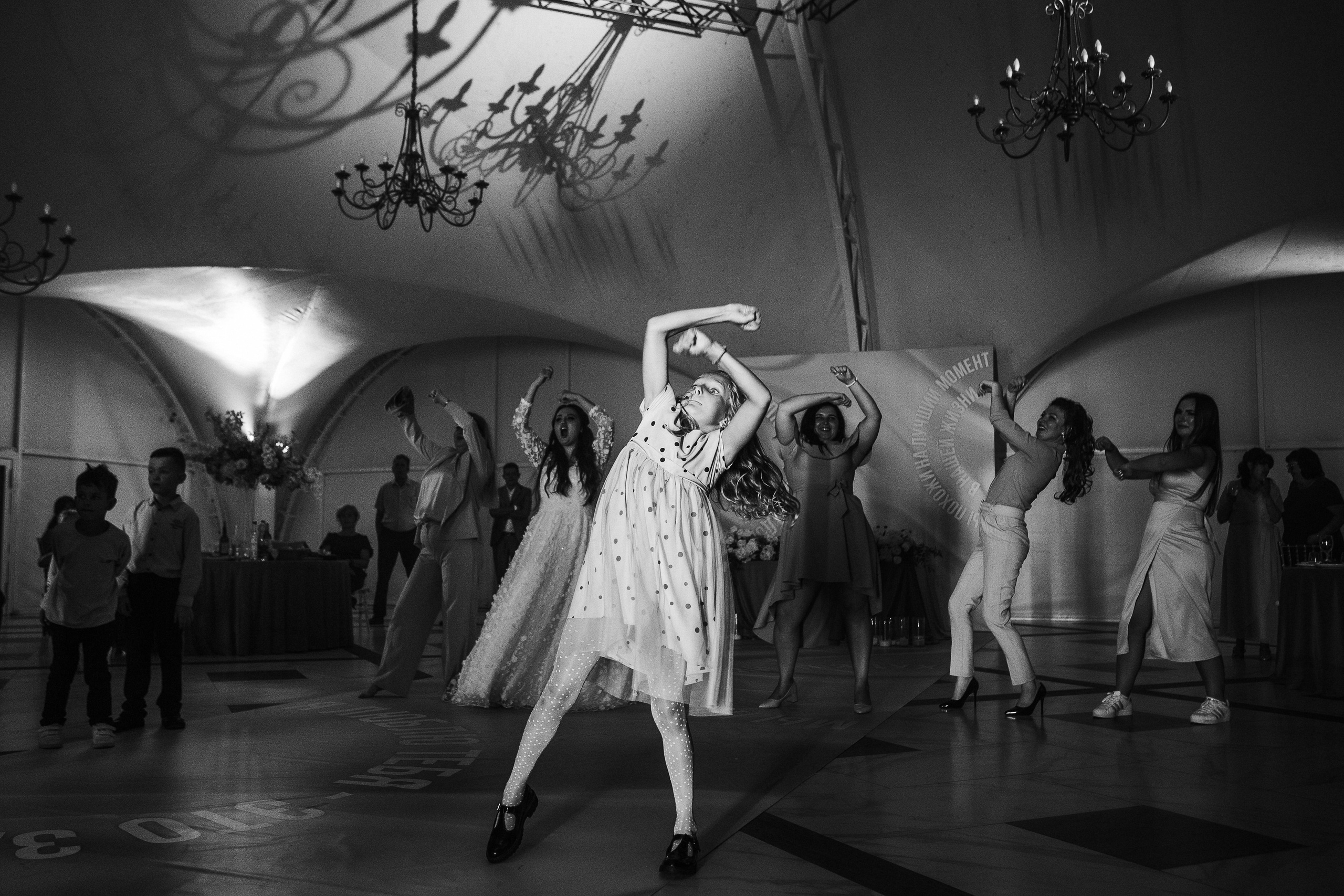 Романтические свадебные моменты Кирилла и Юли в Голден Хорс Таганрог. Свадебный и семейный фотограф в Таганроге Бакарюк Антон