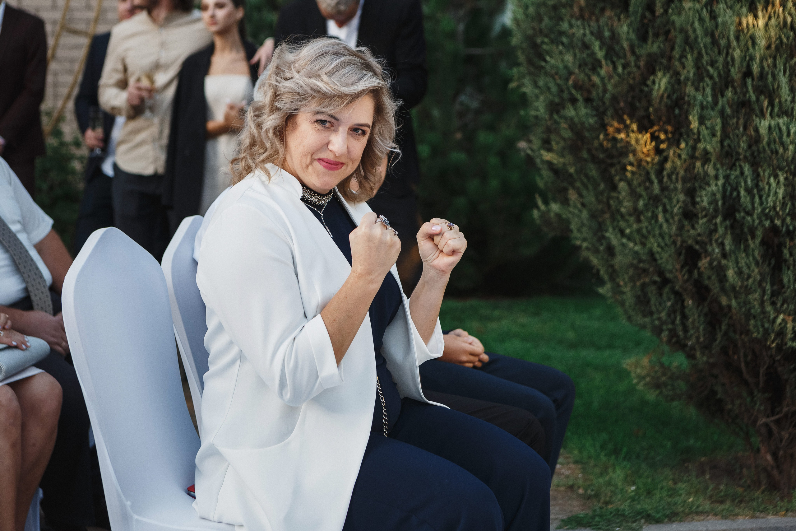 Фотограф в Таганроге летняя свадьба: Романтическая свадебная прогулка. Свадебный и семейный фотограф в Таганроге Бакарюк Антон