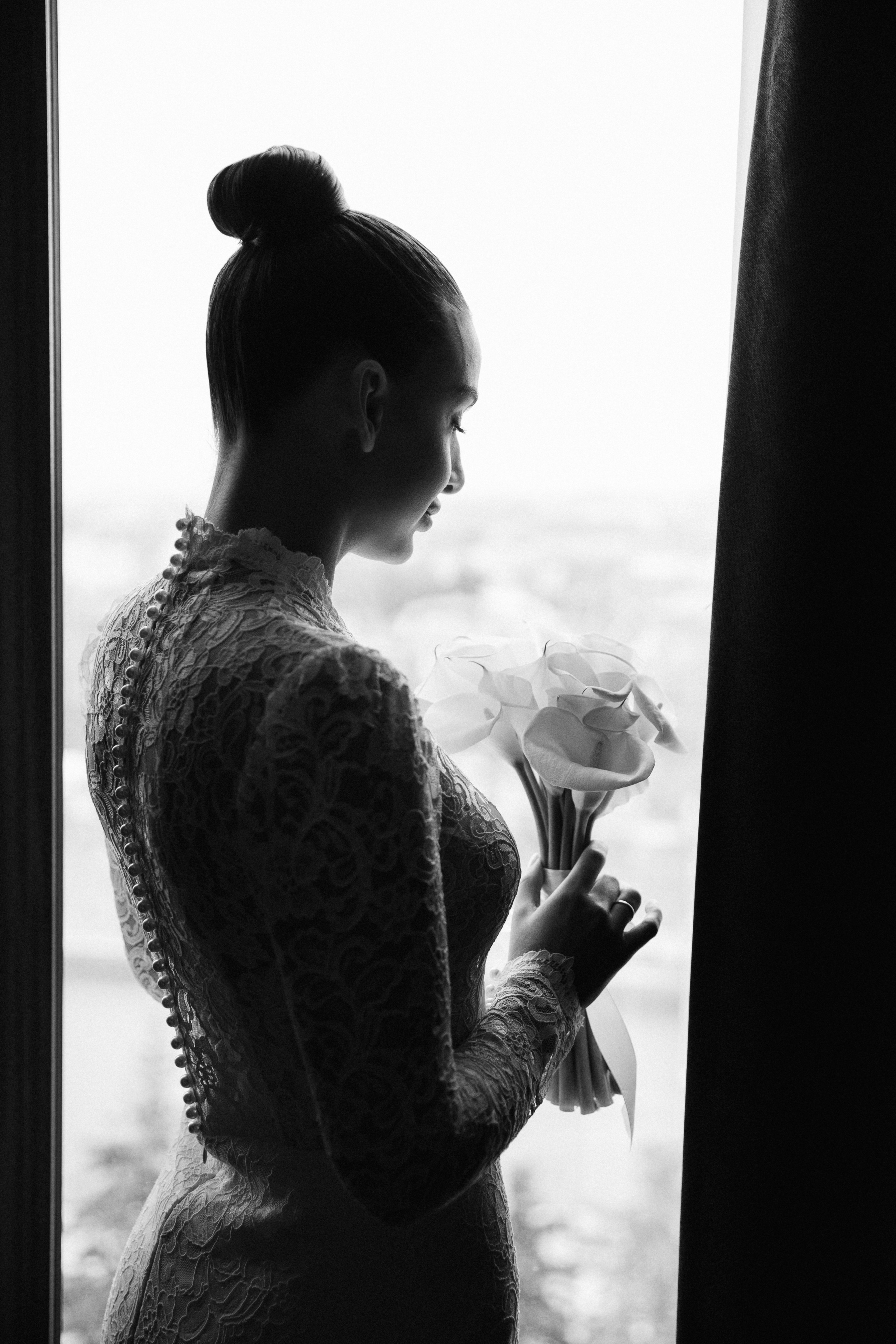 Свадебная фотосессия в гостинице «Владикавказ». Фотограф во Владикавказе Юрий Геворгизов