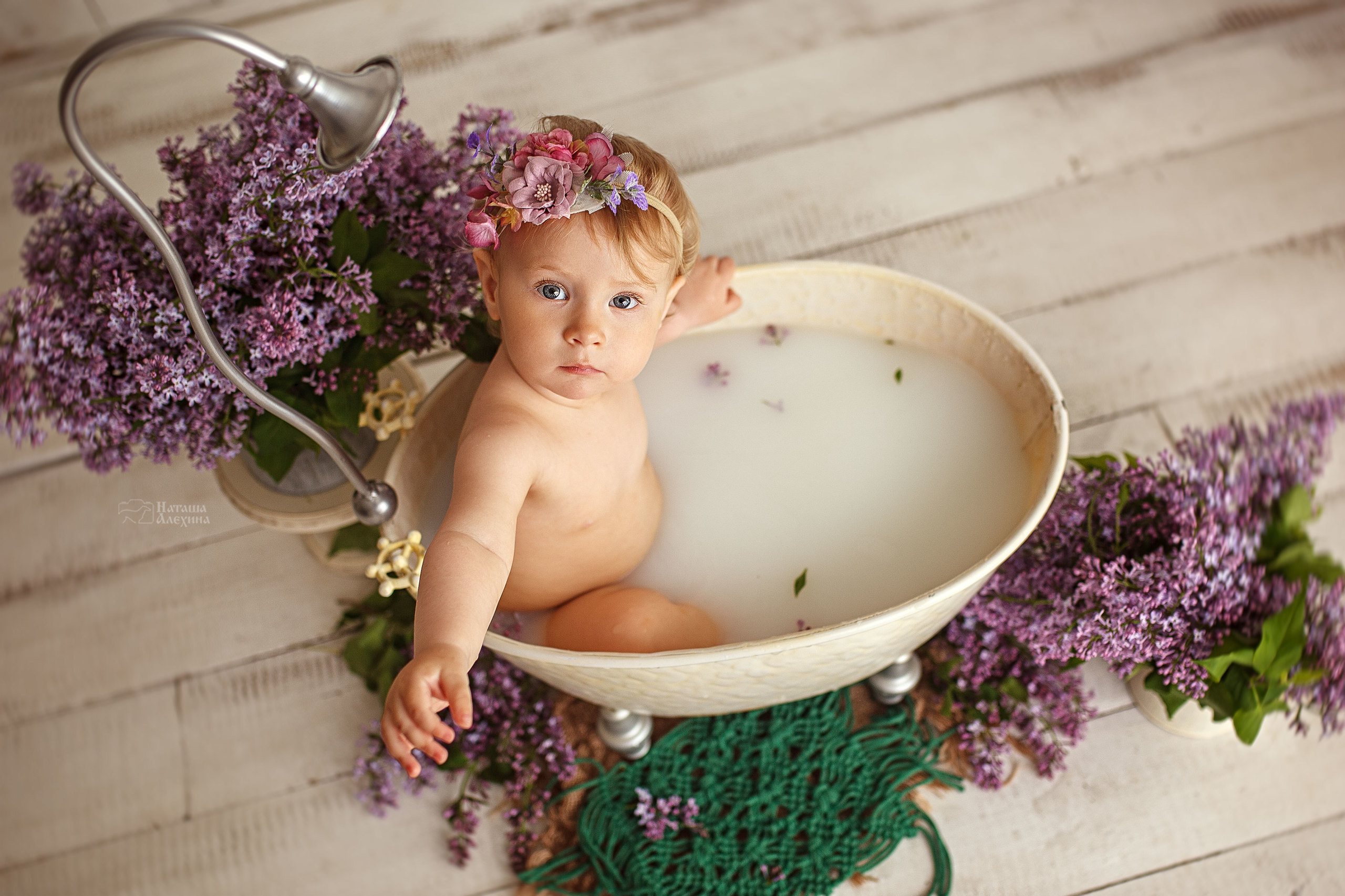 Молочные ванночки. Детский фотограф и фотограф новорожденных в Воронеже Наташа Алехина