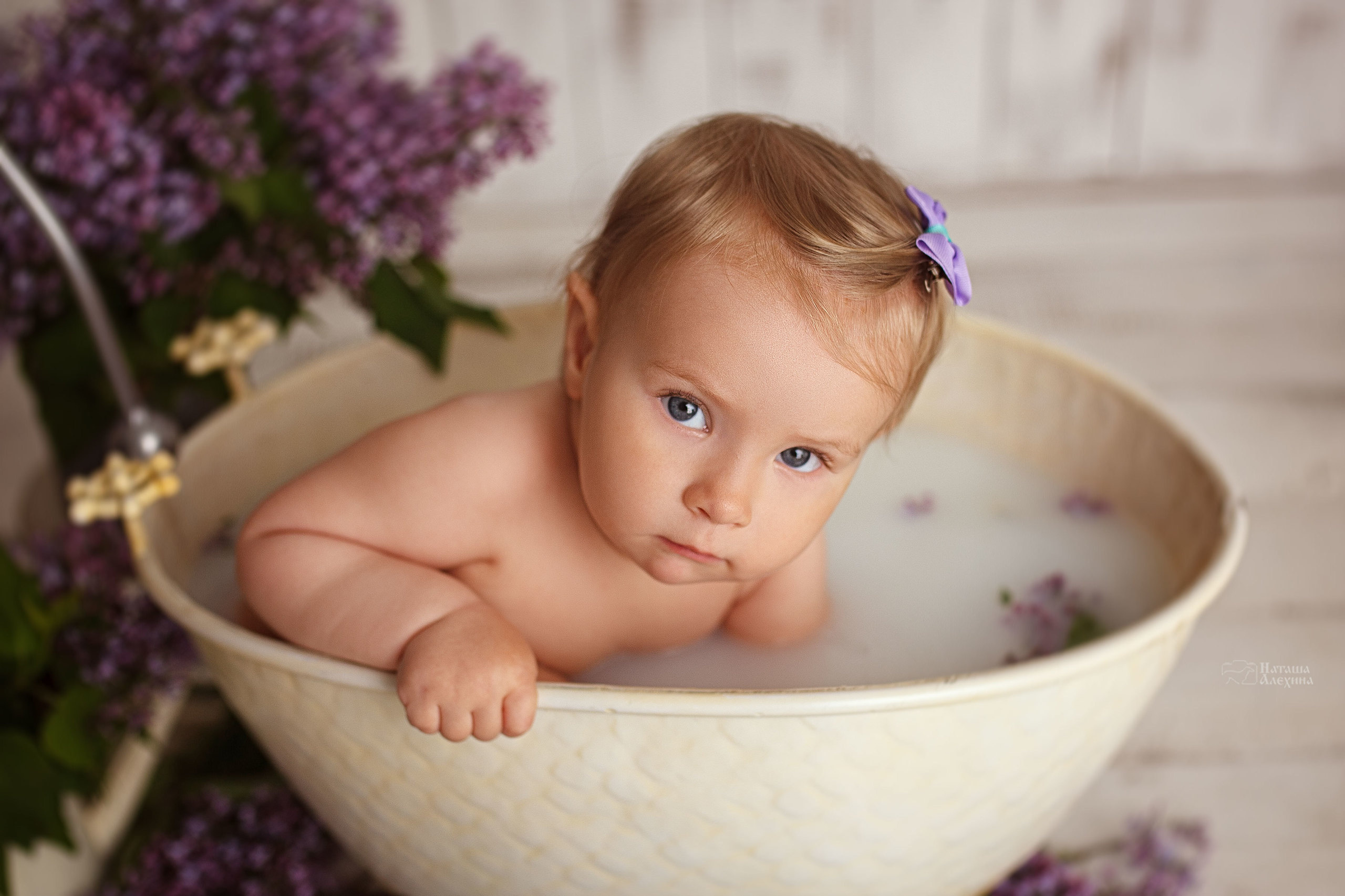 Молочные ванночки. Детский фотограф и фотограф новорожденных в Воронеже Наташа Алехина
