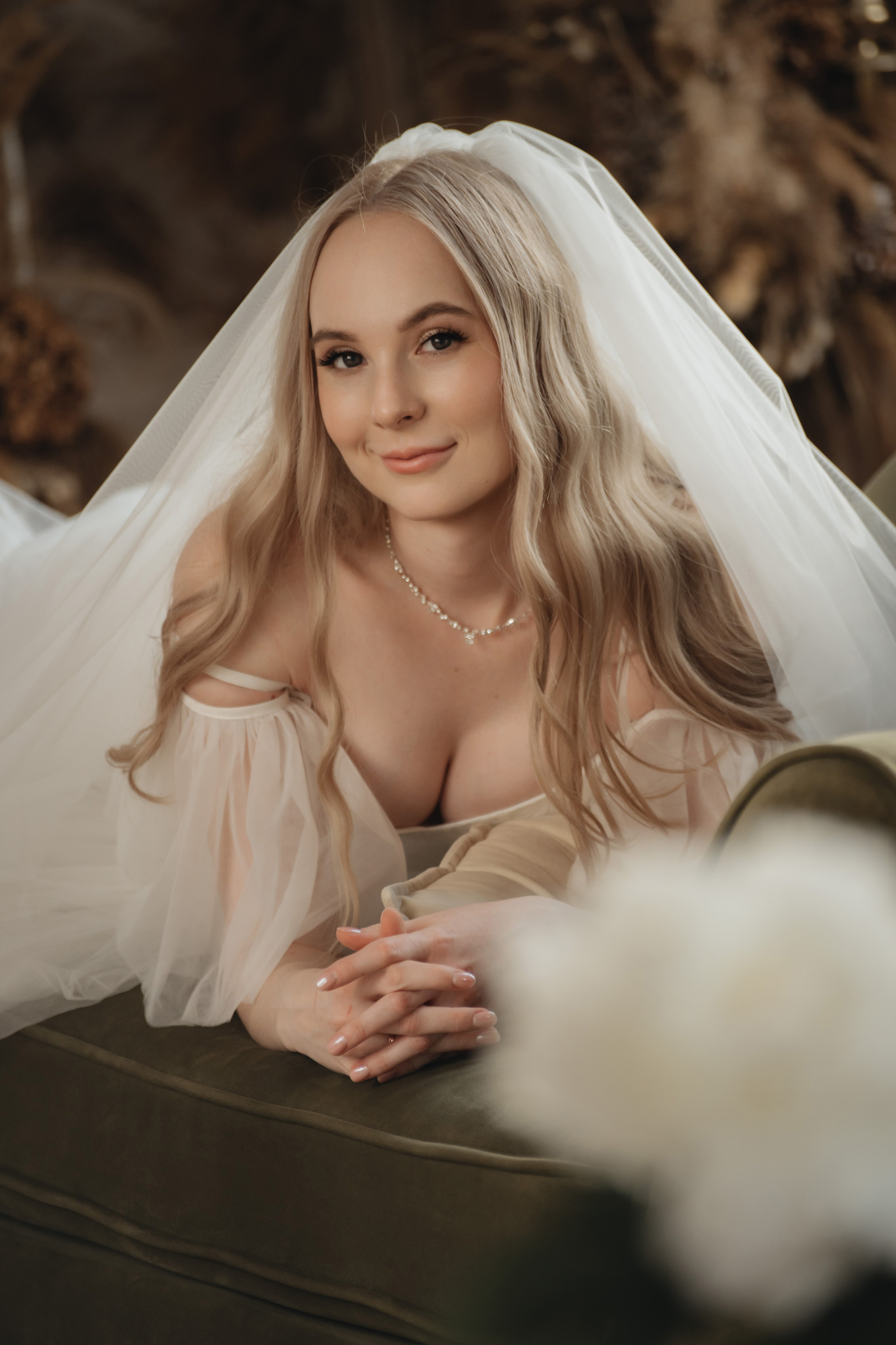 Свадебная фотосессия в студии