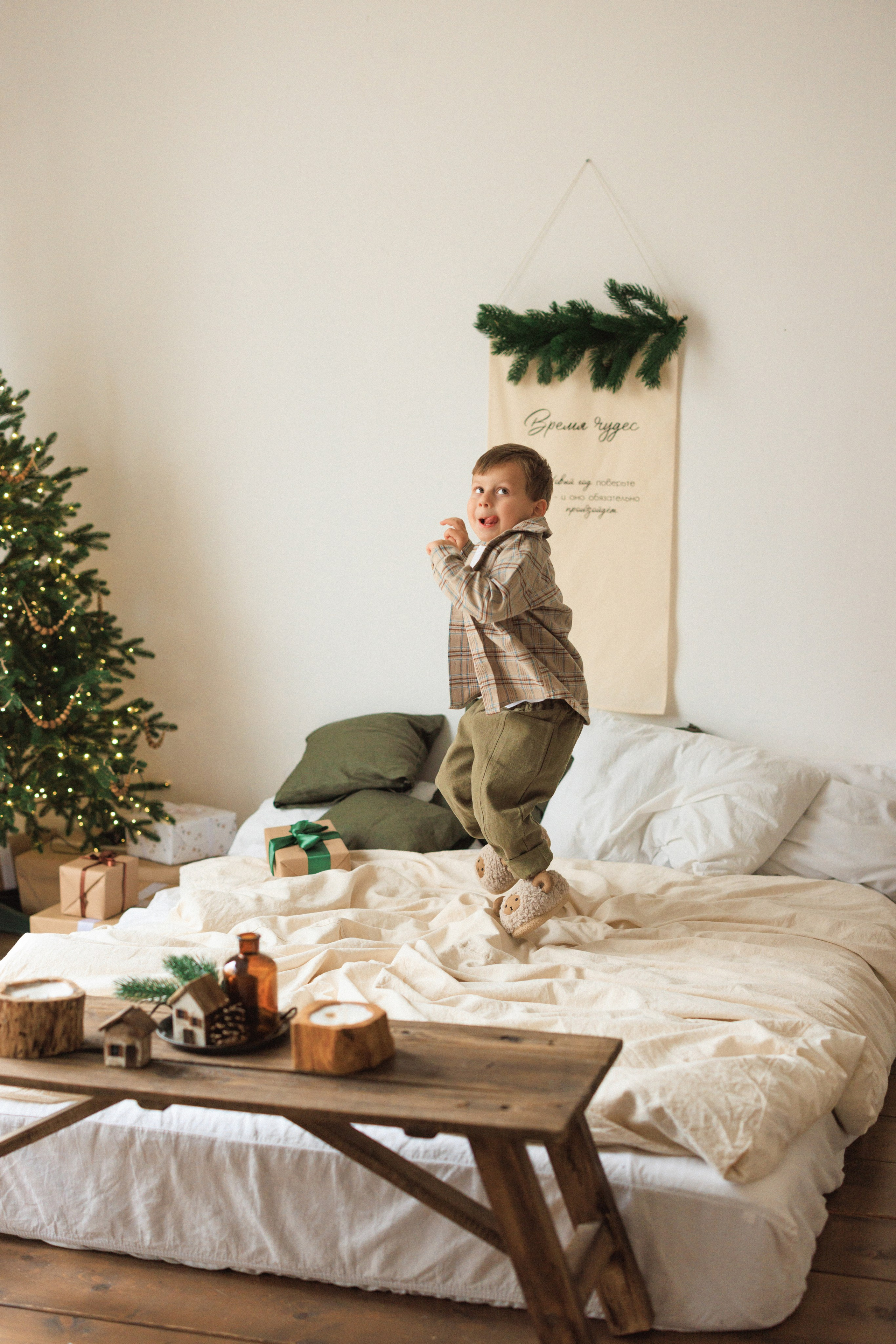 Семейная фотосессия в фотостудии «MESTONE», город Краснодар. Семейный и детский фотограф в Краснодаре Анна Трашкова