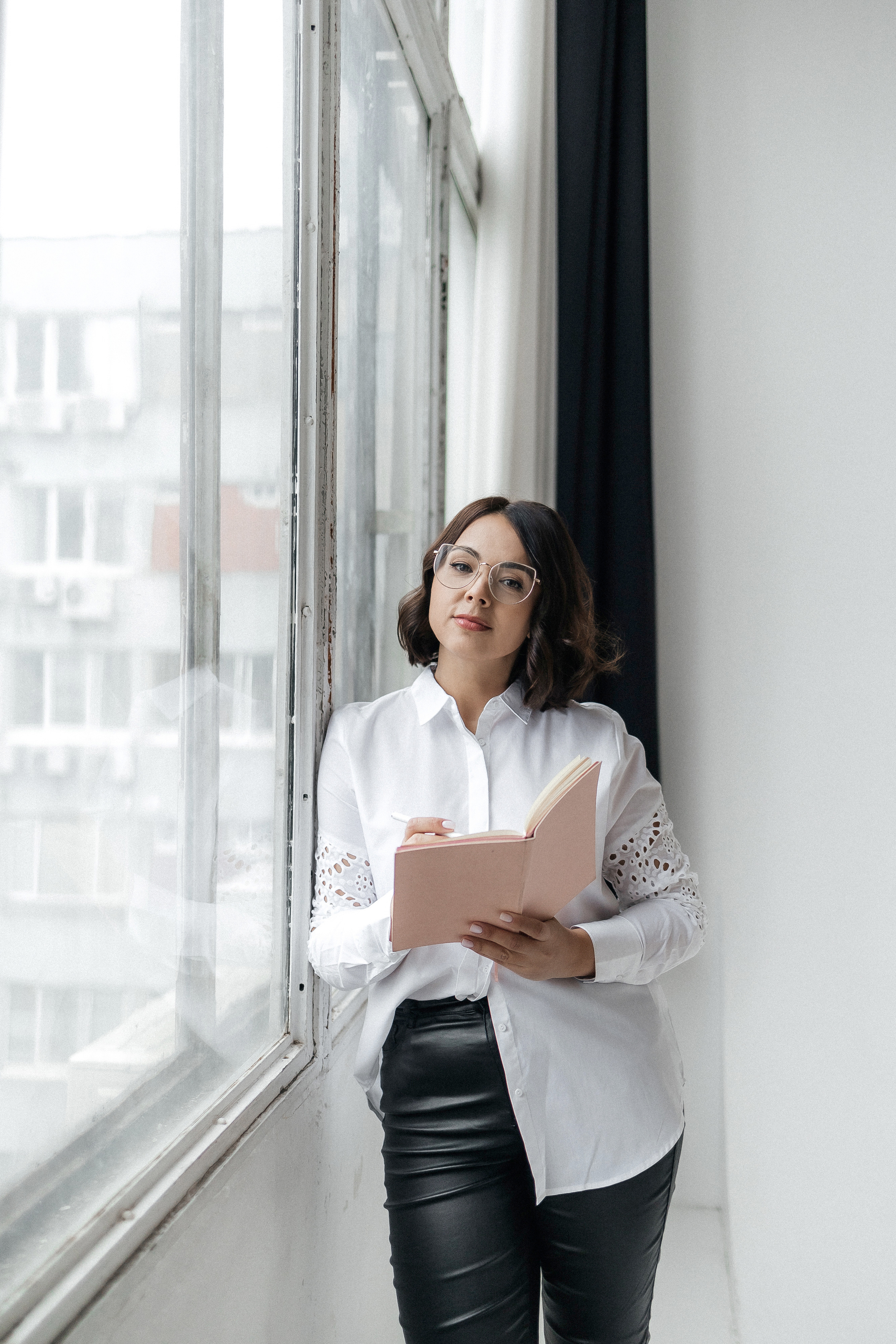 Фотодень «Про тебя». Свадебный фотограф в Москве | Профессиональный фотограф | Выгодные цены на услуги