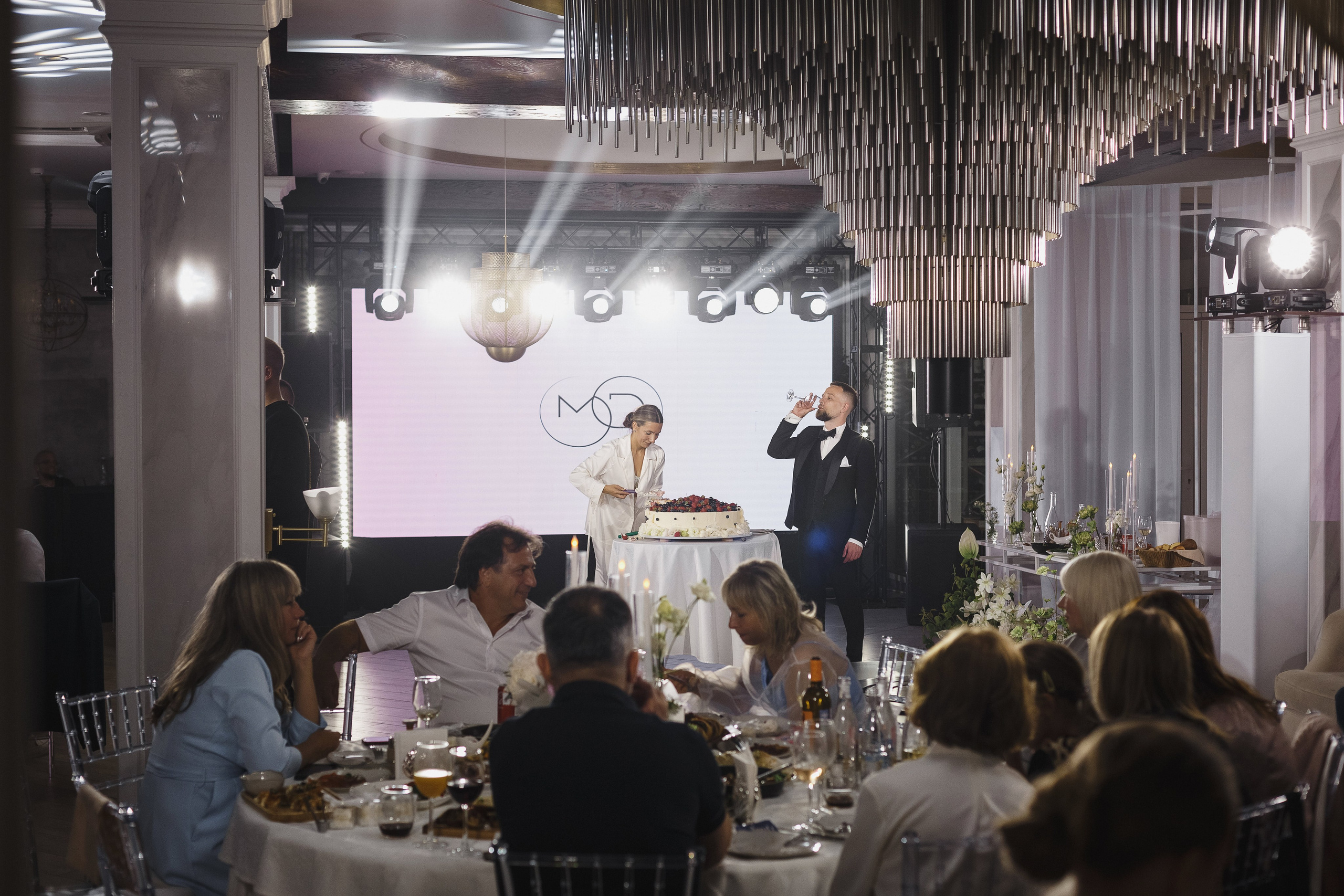 Свадебный фотограф в Таганроге — съёмка Дениса и Маши в Golden Horse | Бакарюк Антон. Свадебный и семейный фотограф в Таганроге Бакарюк Антон