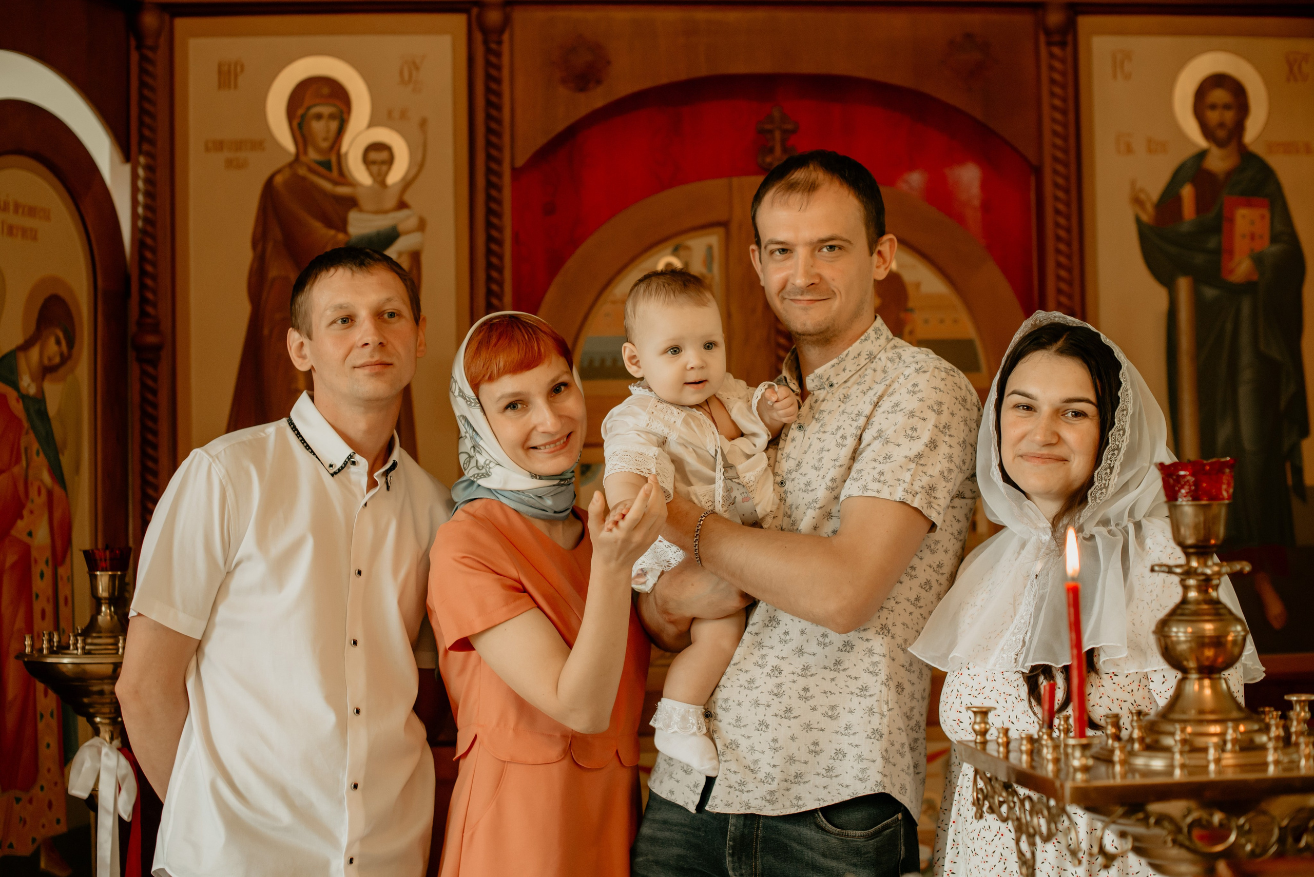 Таинство крещения Софии. Свадебный, семейный и портретный фотограф в Суворове Анастасия Седыкин